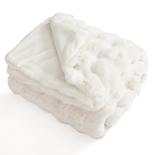 Luxury Fuzzy Plush Rabbit Fur Bubble Blanket for Armchair-BE, White Bedding White at Gallery Canada