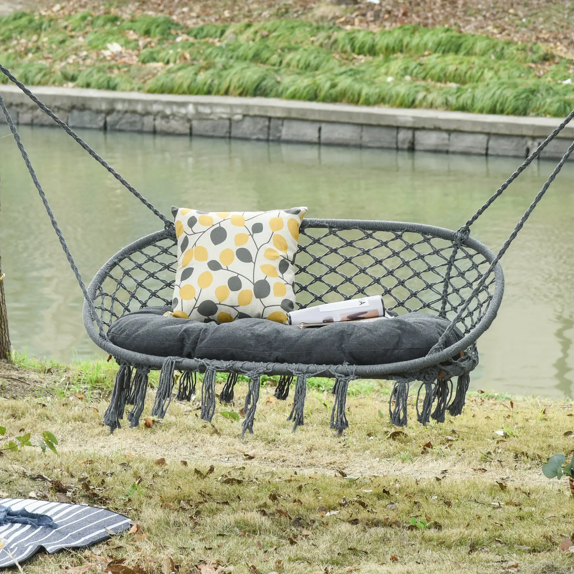 Patio Hammock Chair 2 Seat, Hanging Rope Hammock Swing Chair with Metal Frame and Cushion, Large Macrame Seat for Indoor and Outdoor 396 lbs Capacity, Dark Grey Hammock Swings at Gallery Canada