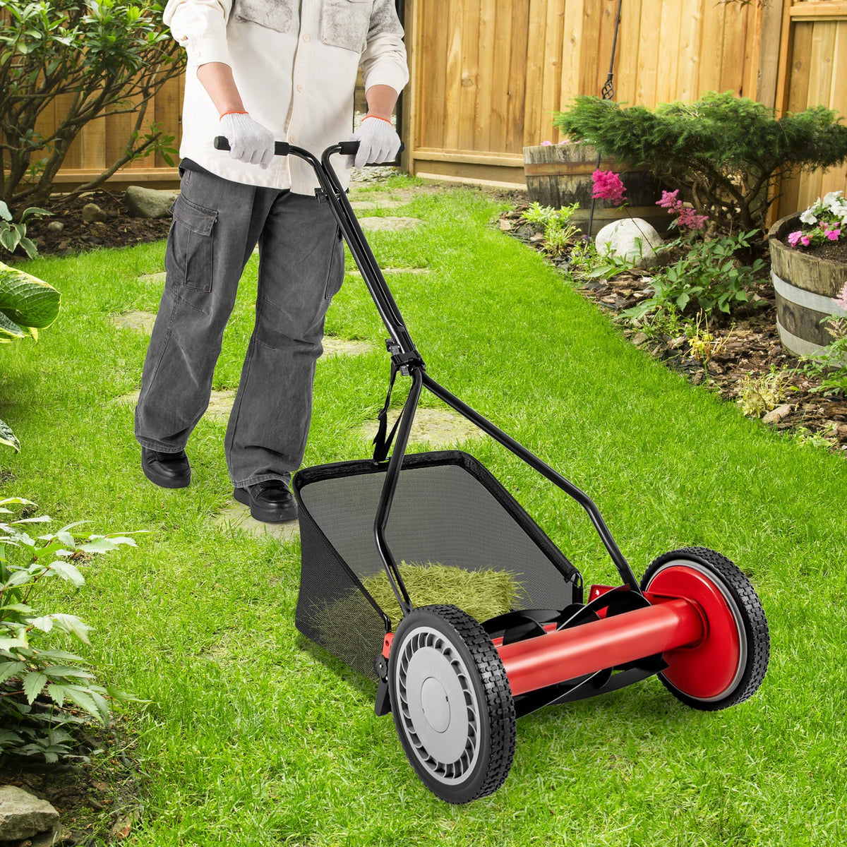 14 Inch Push Lawn Mower, 5 Steel Blades, Grass Catcher Bag, Red Lawn Care Tools at Gallery Canada