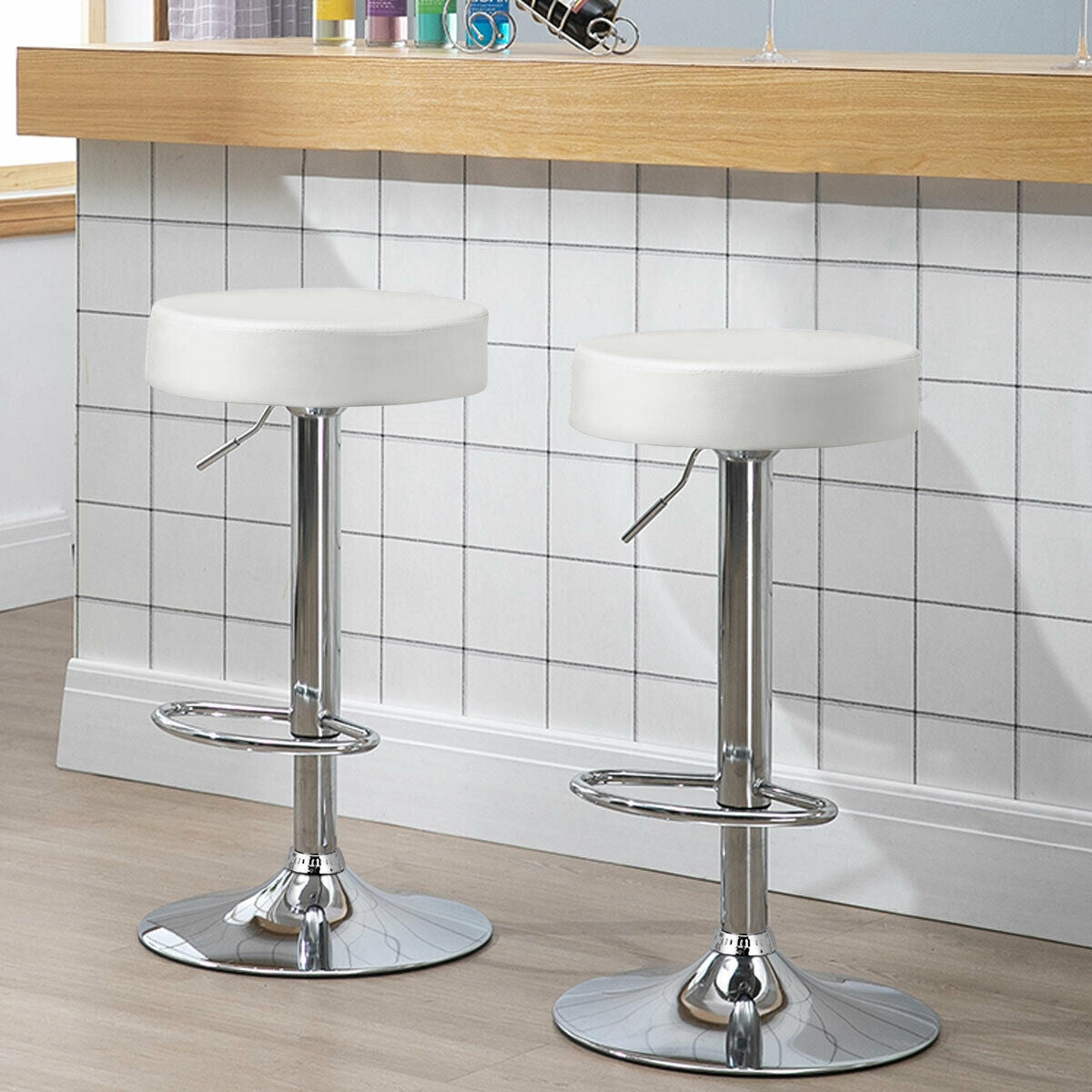Round Bar Stool, Adjustable Swivel Pub Chair, White Bar Stools at Gallery Canada