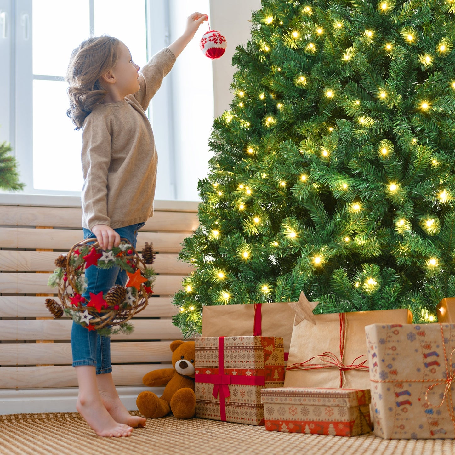 7 Ft PVC Artificial Christmas Tree With LED Lights, Green Christmas Tree at Gallery Canada
