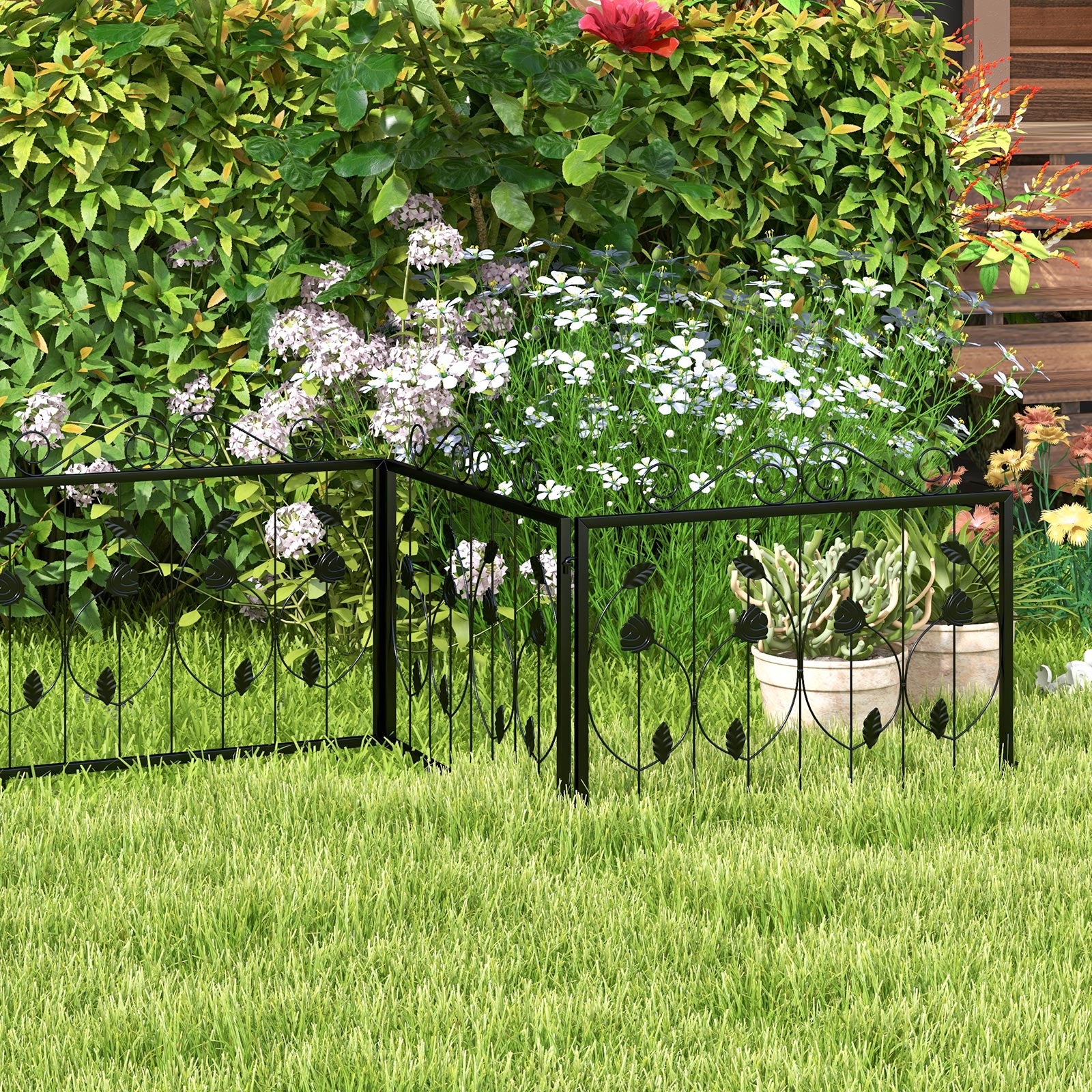 Decorative Garden Fence, 8 Panels Animal Barrier, Black Decorative Fencing & Flooring at Gallery Canada