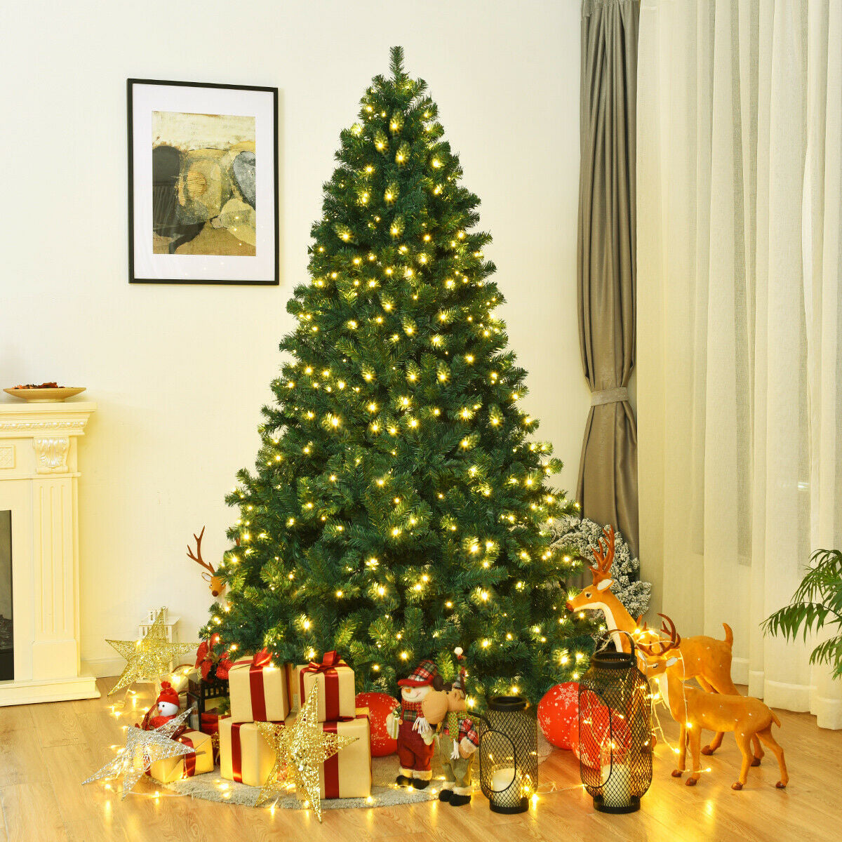 7.5 Ft PVC Artificial Christmas Tree With LED Lights, Green Christmas Tree at Gallery Canada