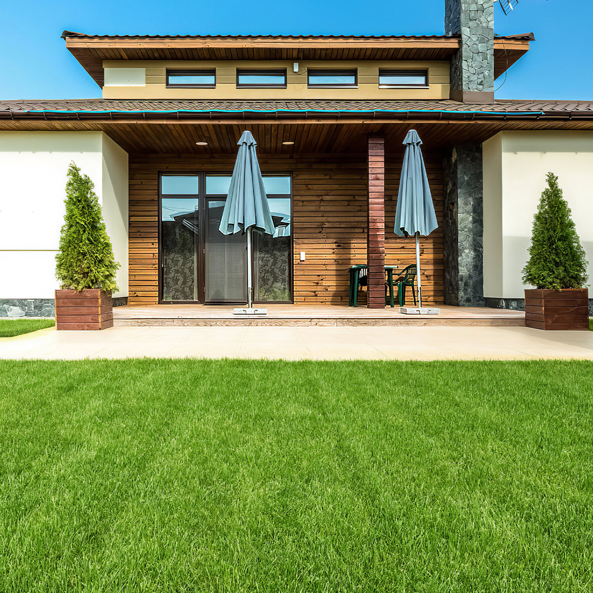 30 PCS Interlocking Artificial Grass Tiles, Green Decorative Fencing & Flooring at Gallery Canada