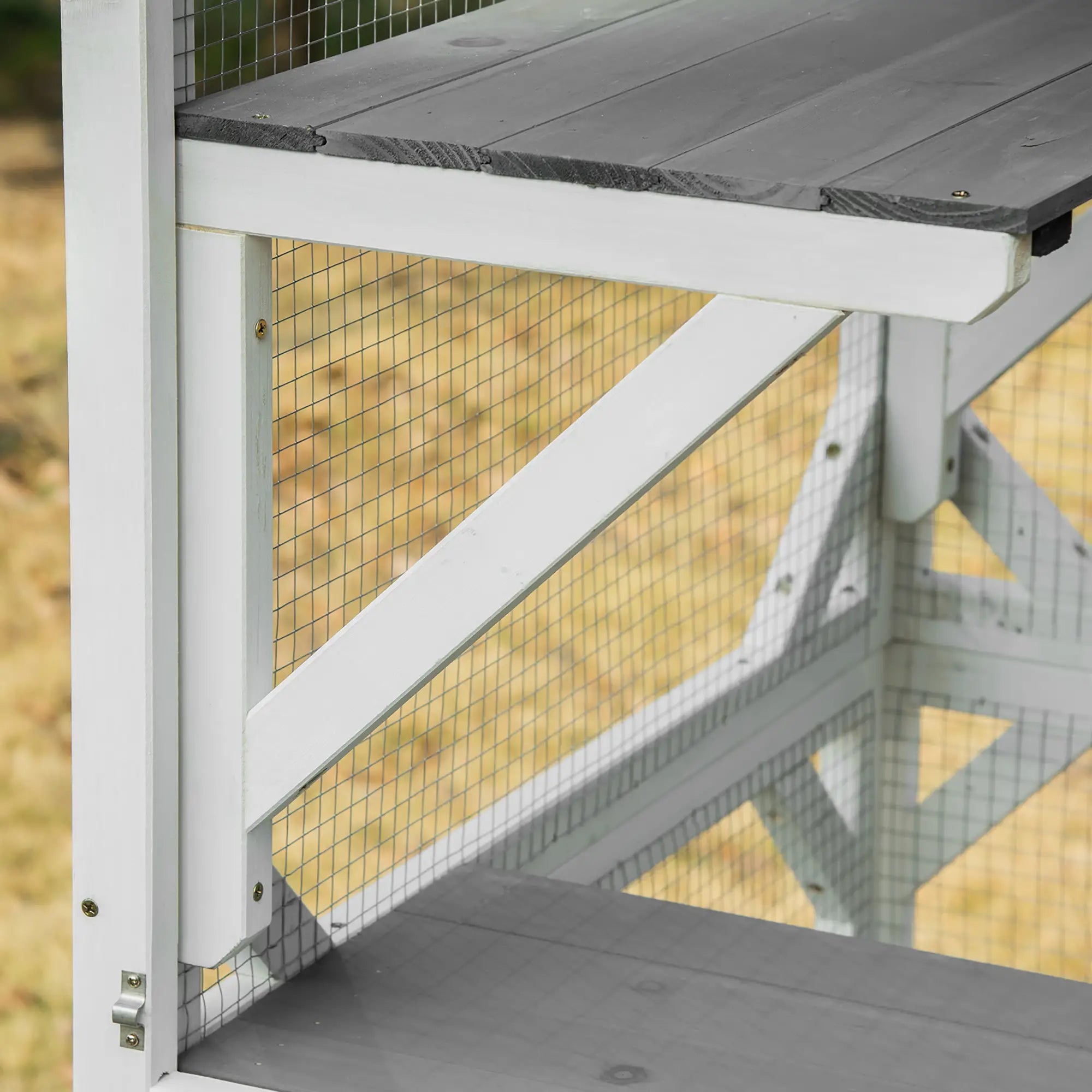 Outdoor Catio, Elevated Design with Wheels, Resting Box, Water-Resistant, Grey, White Outdoor Cat Enclosures at Gallery Canada
