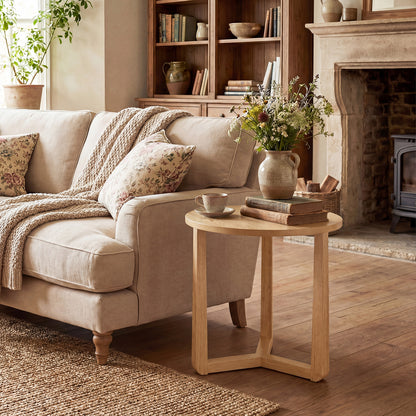 22.5 Inch Round Side Table, Farmhouse End Table, Natural End & Side Tables at Gallery Canada
