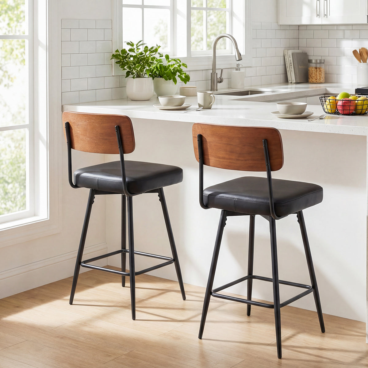 27 Inch Padded Counter Barstools Set of 2 with Metal Legs, Black Bar Stools at Gallery Canada
