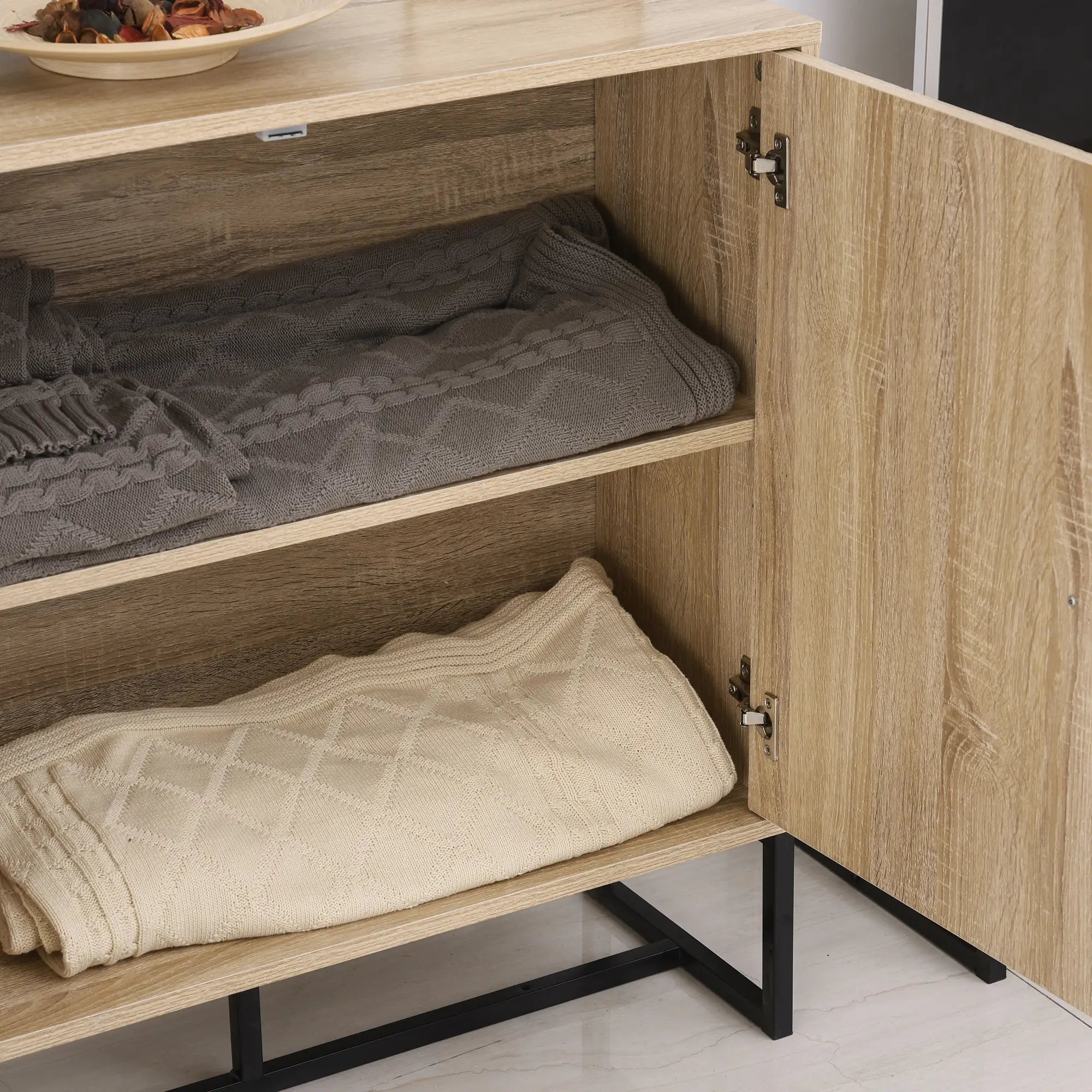Modern Sideboard, Buffet Cabinet with 2 Doors, Adjustable Shelf, 31.5