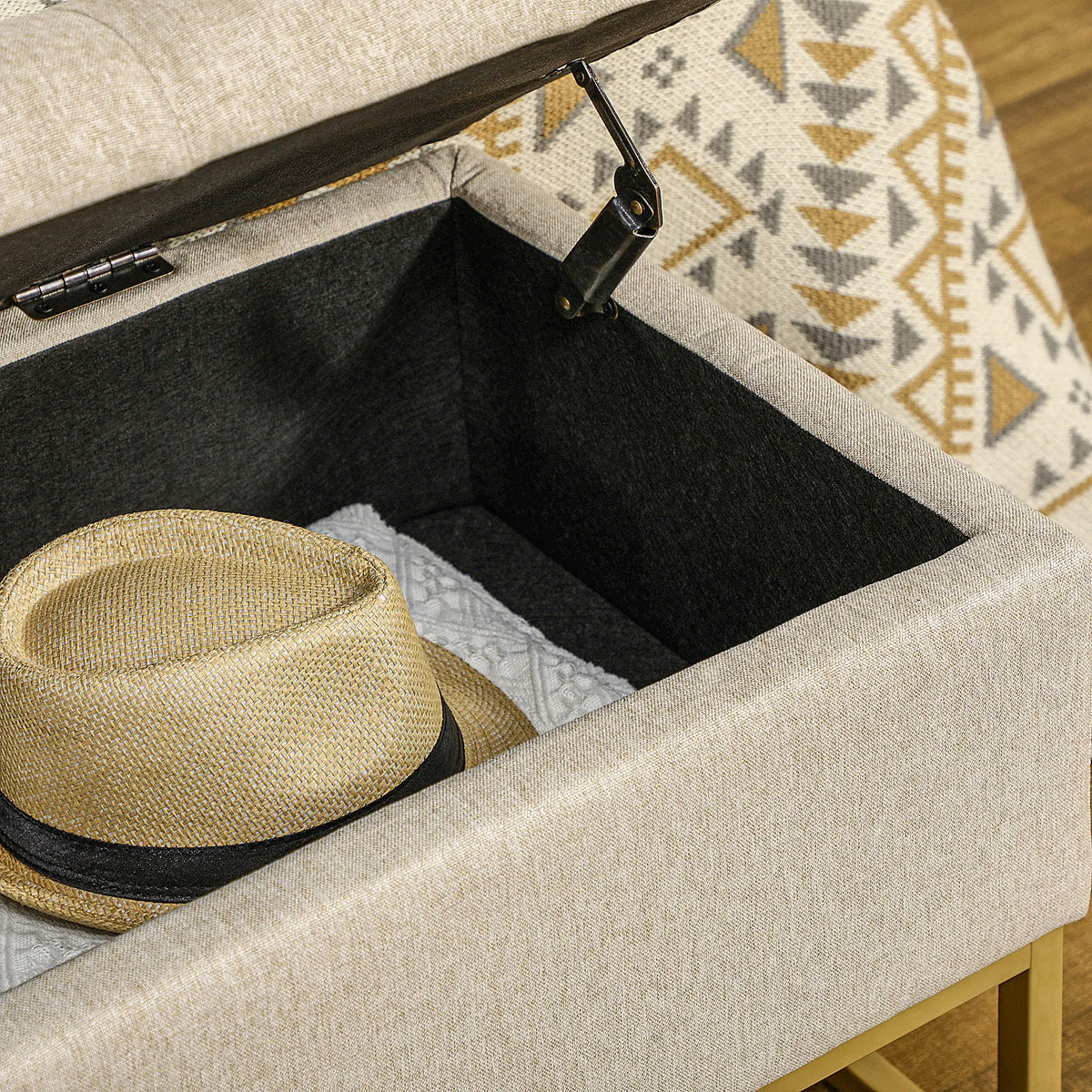 Linen Storage Ottoman Bench With Flip Top, Beige Storage Ottomans & Benches at Gallery Canada