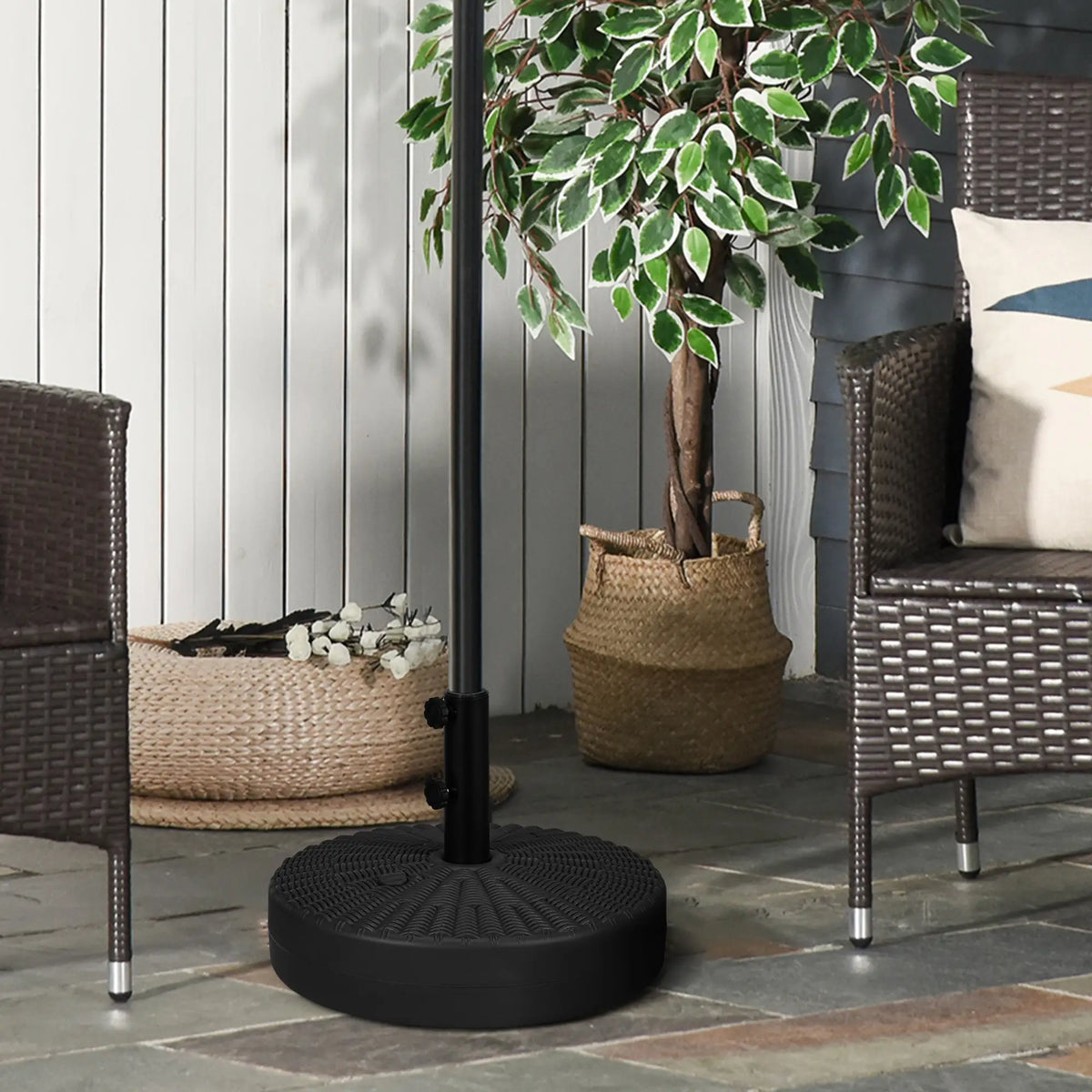 Heavy Duty Fillable Umbrella Base, Steel Pole, Round Stand, Black Umbrella Bases at Gallery Canada