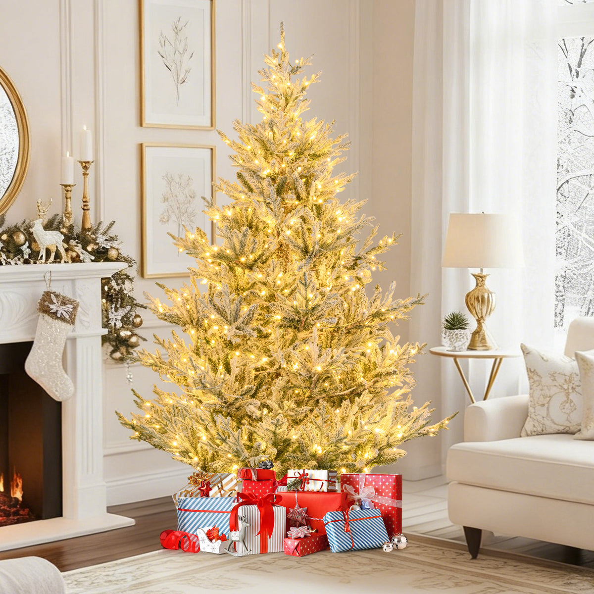 Pre-Lit Artificial Christmas Tree, 7 ft, Hinged Snow Flocked, Green Christmas Tree at Gallery Canada