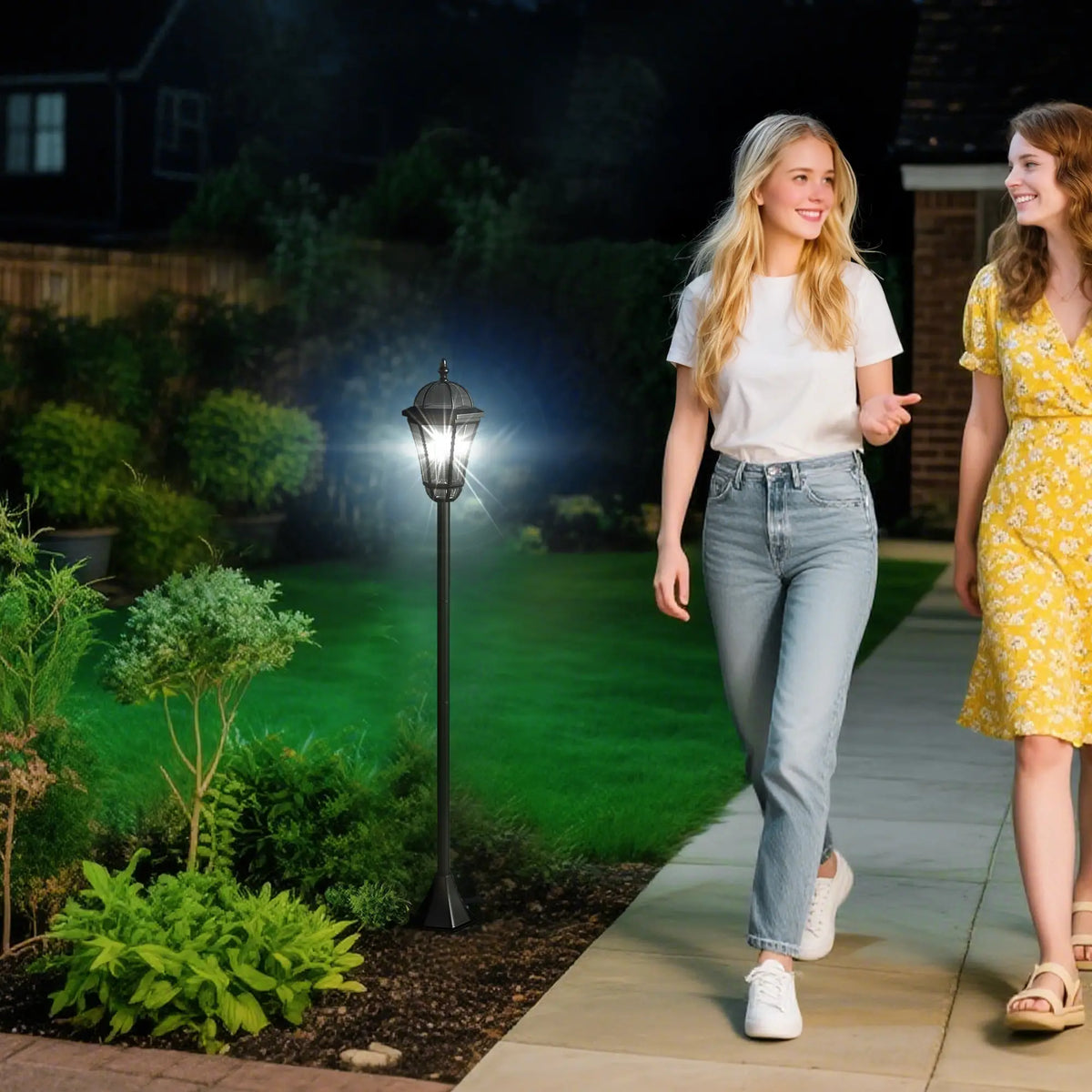 2 Piece LED Solar Garden Lights, Auto Switch, Water-Resist, 6 Hours, Black Solar Post Lamps at Gallery Canada