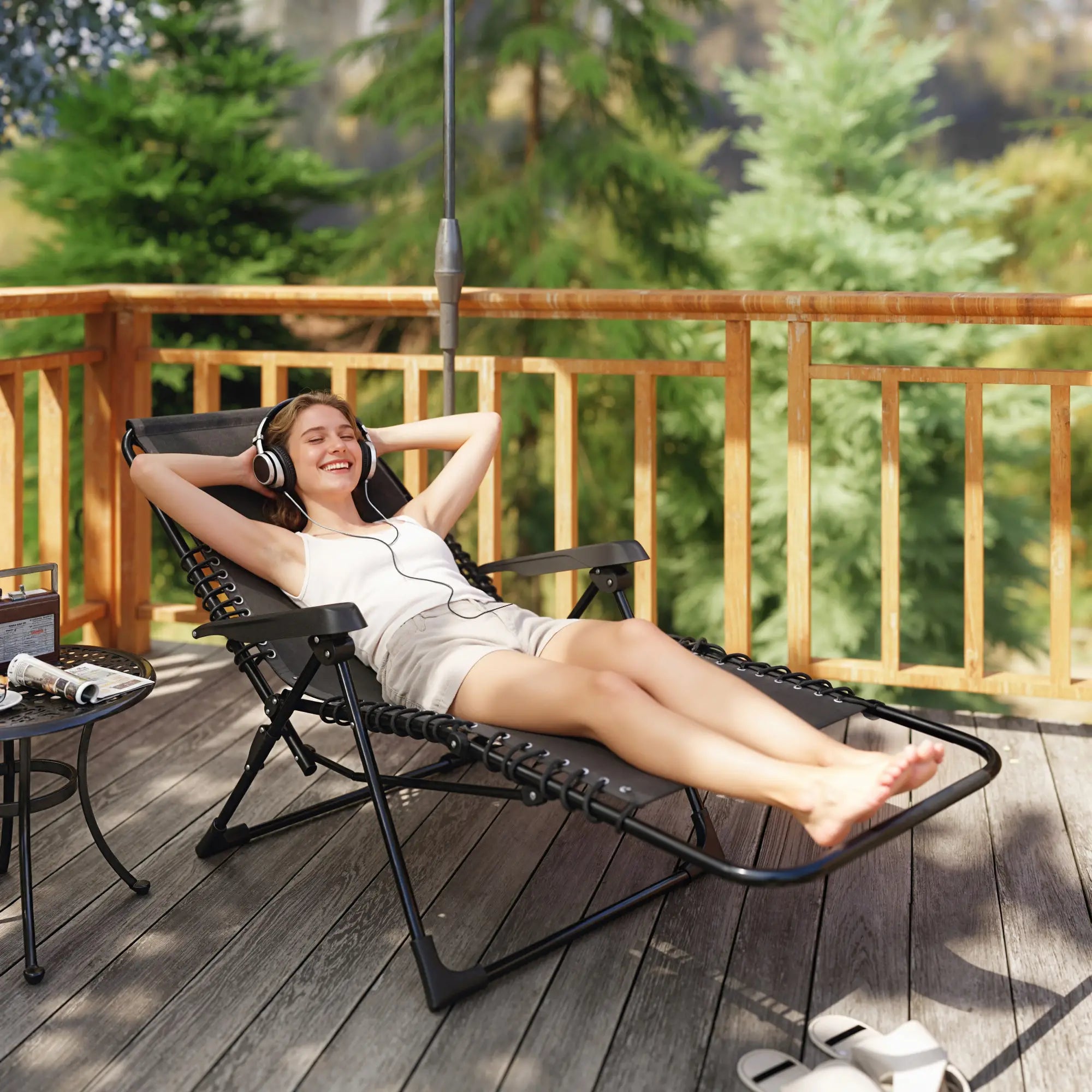 Folding Zero Gravity Chair, 5-Position Adjustable Outdoor Recliner, Black Lounger Chairs at Gallery Canada