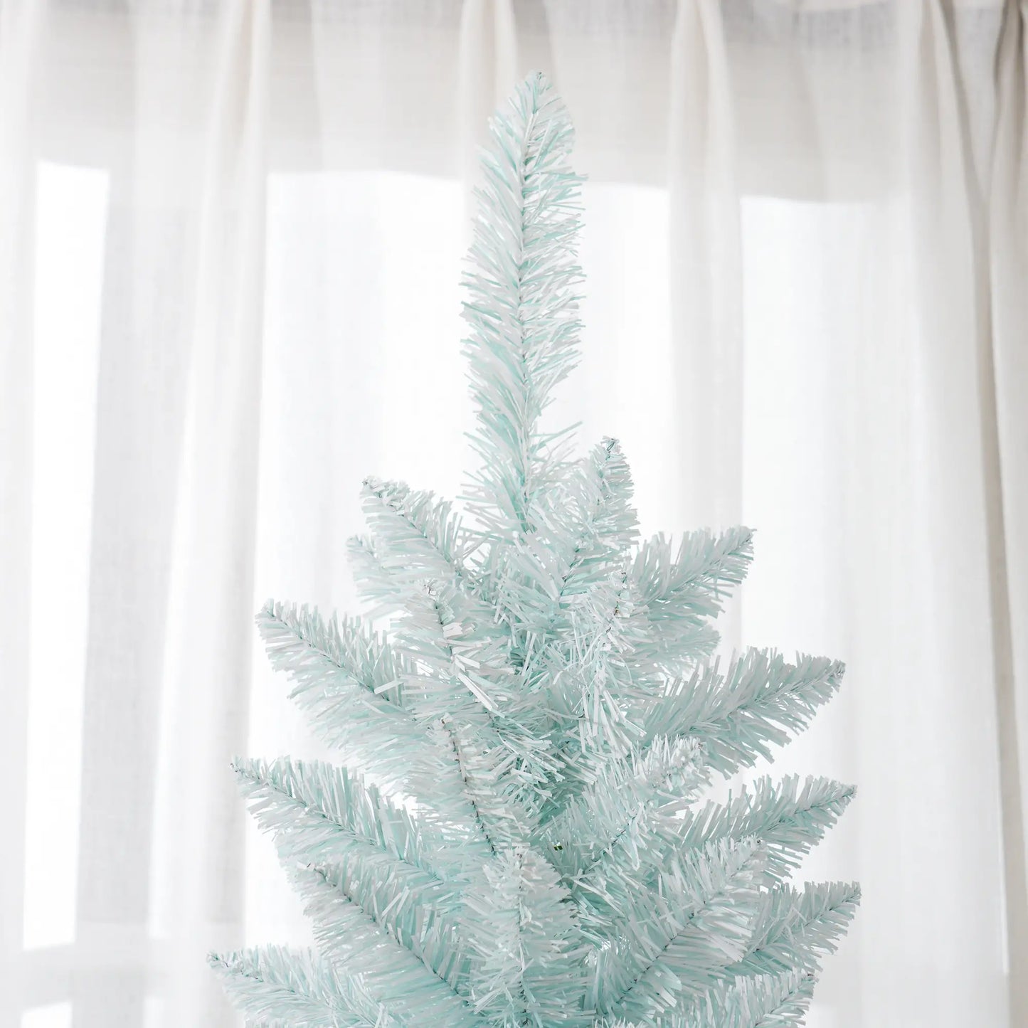 5ft Pencil Christmas Tree, Skinny Artificial, Gradient, Blue Pencil Christmas Trees at Gallery Canada