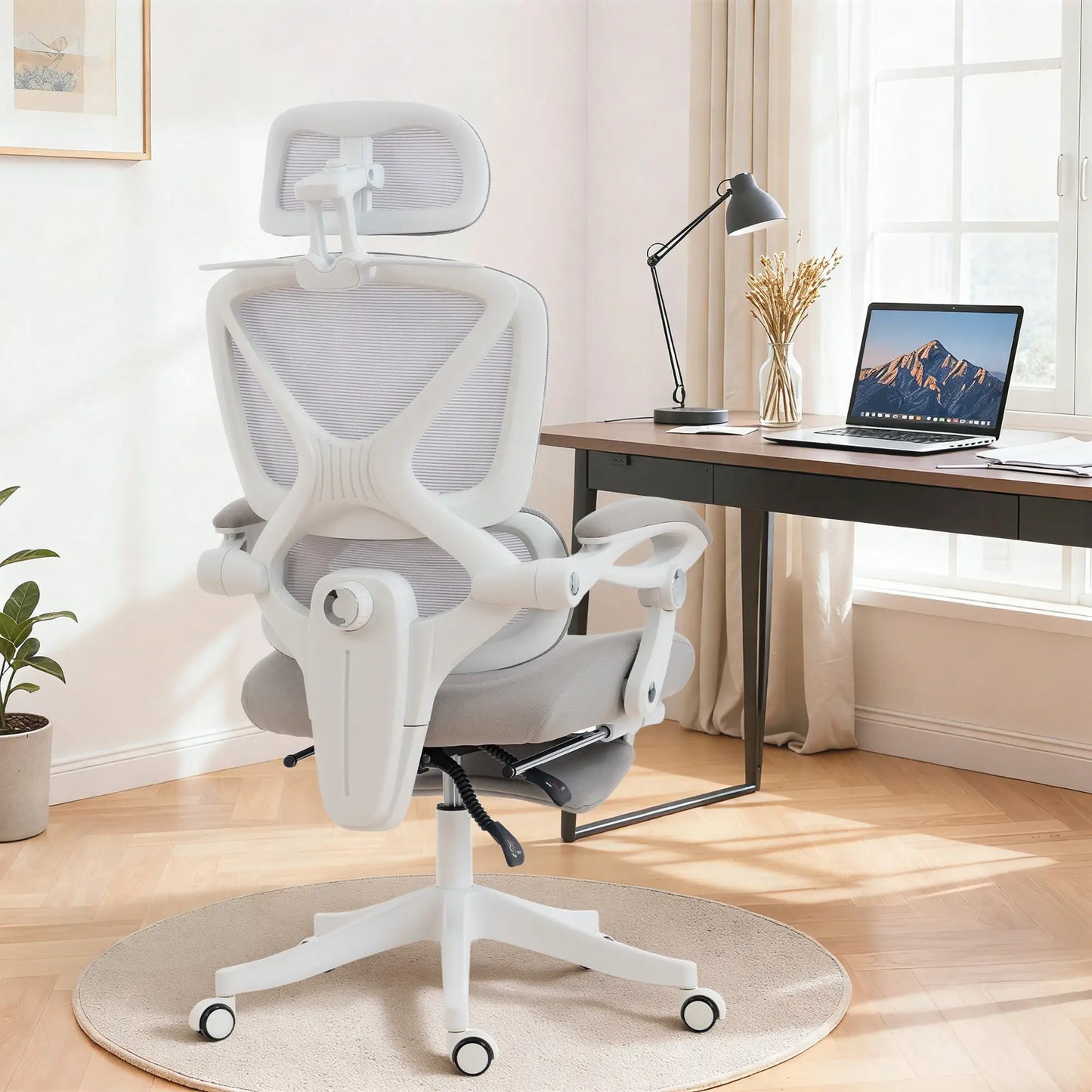 Mesh Desk Chair With Adjustable Headrest, Light Grey Task Chairs at Gallery Canada