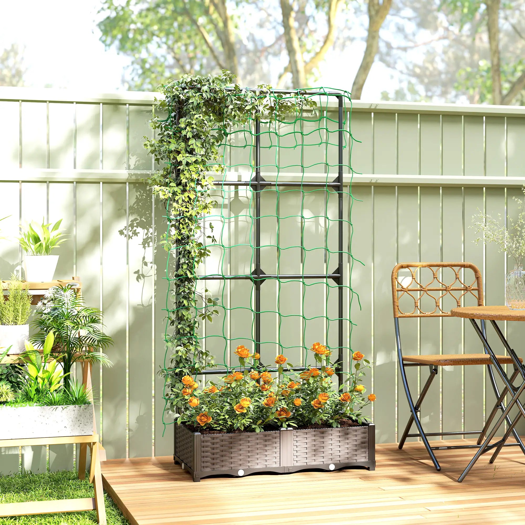 Plastic Planter Box With Trellis, Self-Watering Raised Garden Bed Raised Garden Beds at Gallery Canada