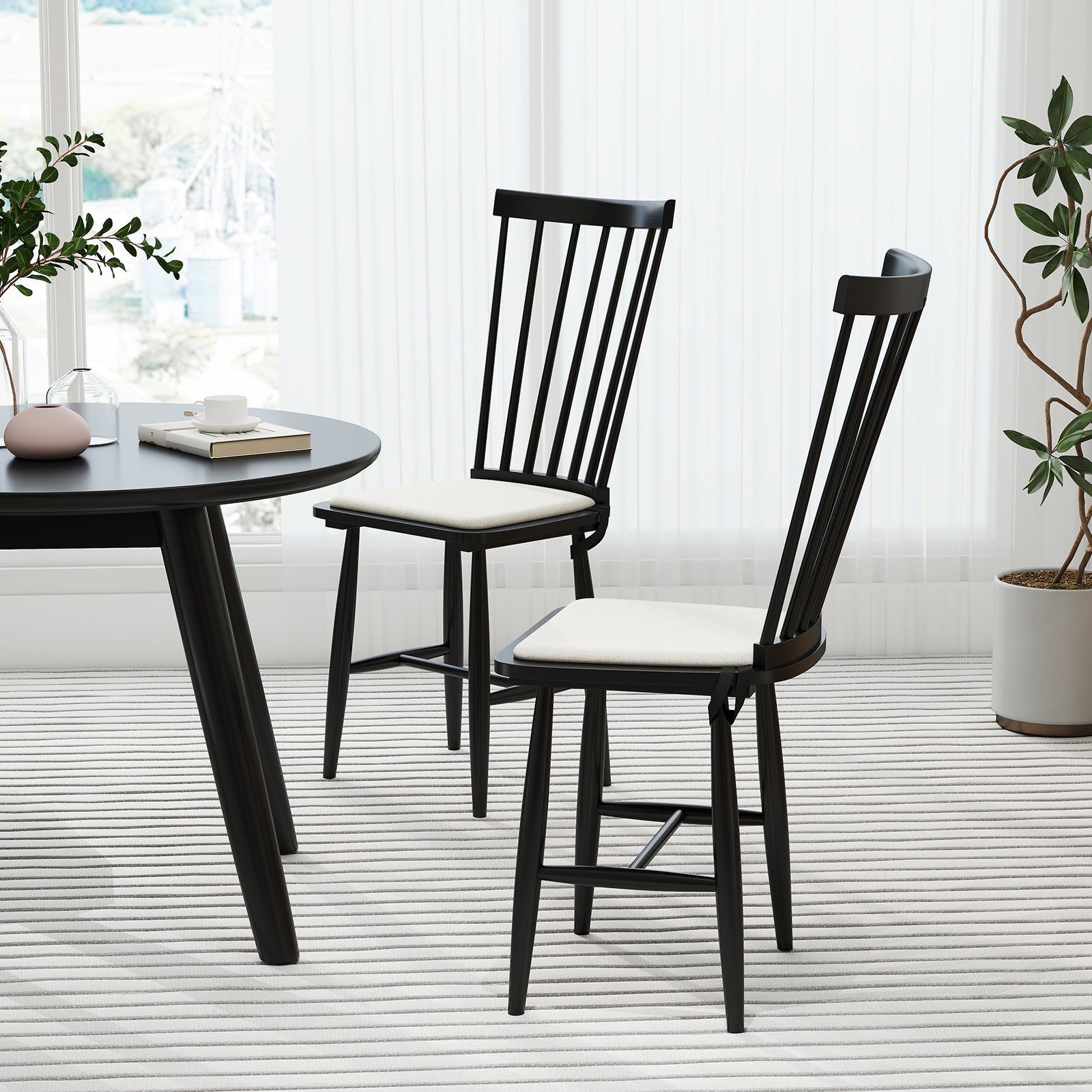 Farmhouse Solid Rubber Wood Windsor Chairs, Set of 2, Black Dining Chairs at Gallery Canada