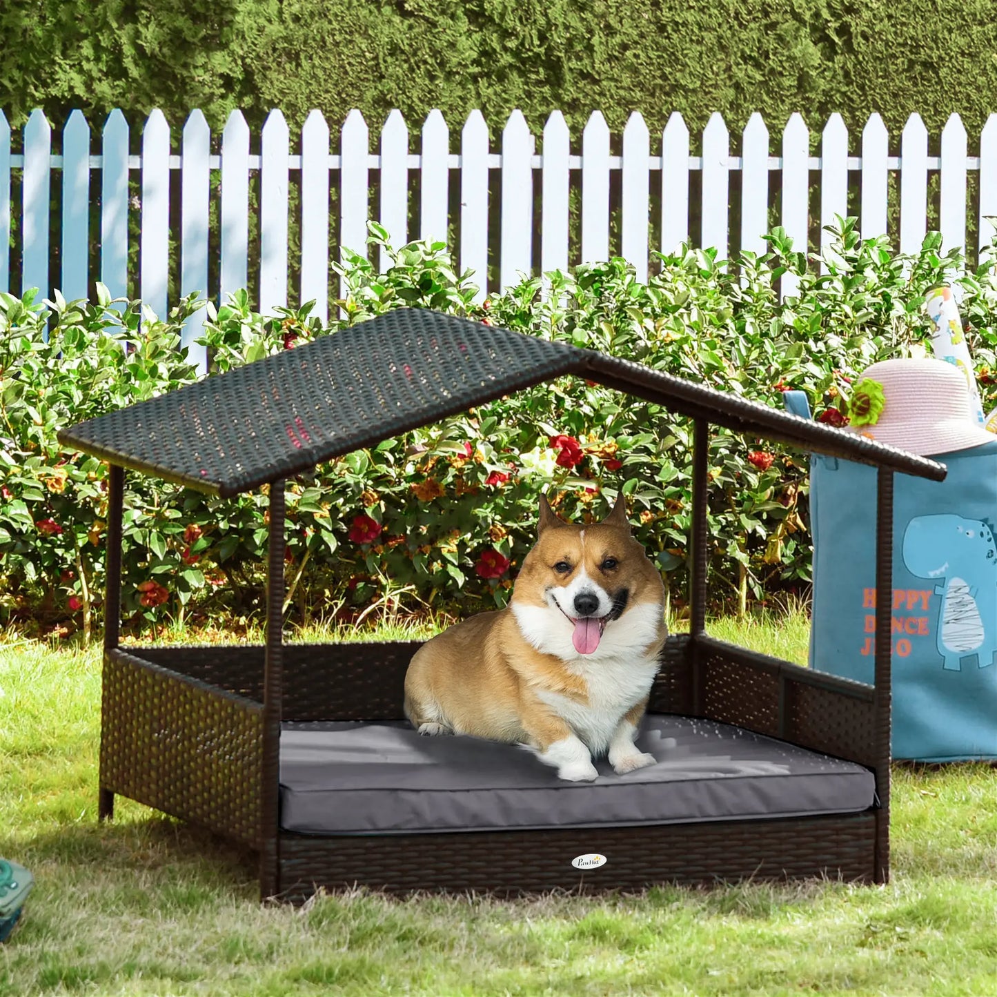 Wicker Pet House, Dog Bed, Indoor Outdoor Rattan Furniture with Cushion Houses, Kennels & Pens at Gallery Canada