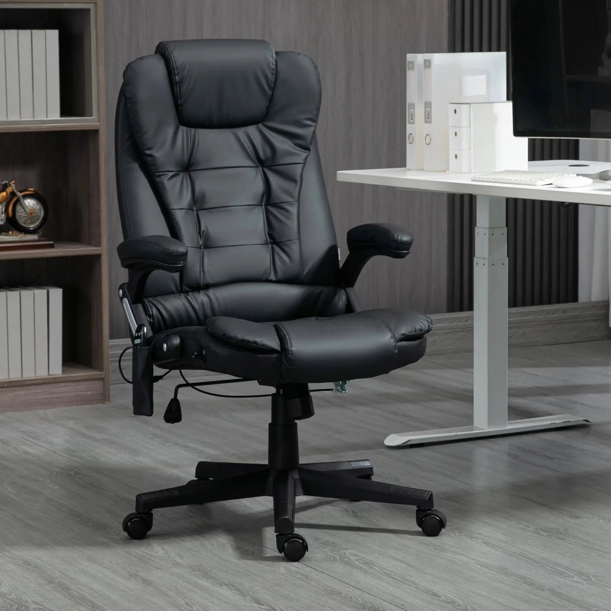 Executive Massage Chair, Heated High Back, Reclining, Swivel, Leather, Adjustable, Vibrating, Black Massage Chairs at Gallery Canada
