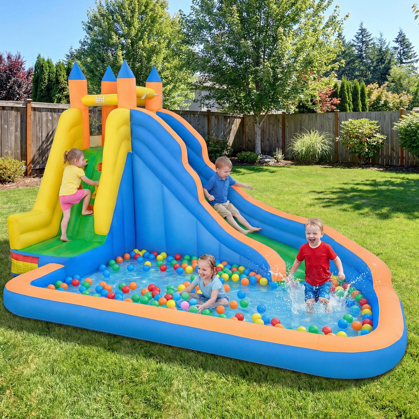 Inflatable Bounce House With Water Slide, Green Bounce House at Gallery Canada