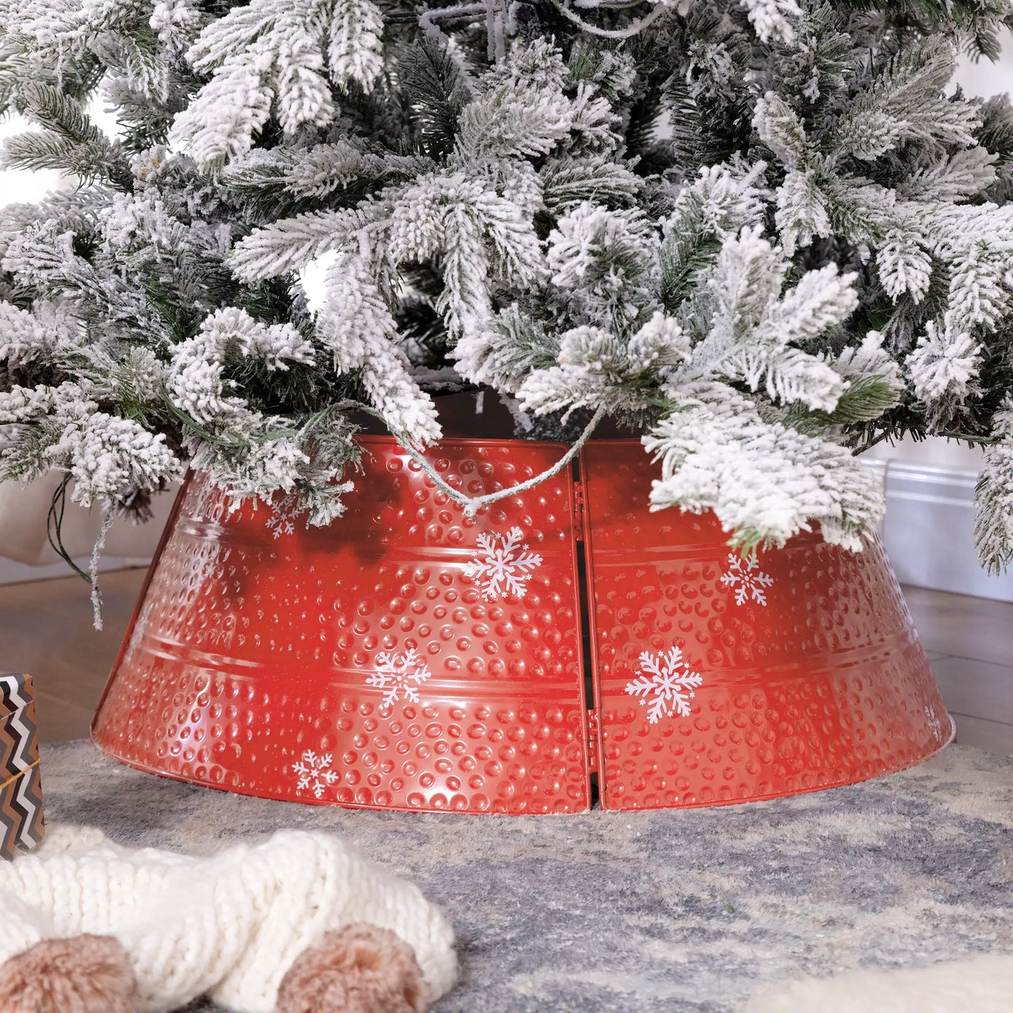 Christmas Tree Collar, 26" Metal, Snowflake Engraving, Red Christmas Trees at Gallery Canada