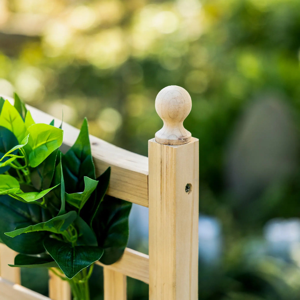 Raised Garden Bed With Trellis, Wood Planter Box, 25.2" x 11" x 47.2" Natural Wood Raised Garden Beds at Gallery Canada