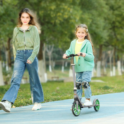 Kids Kick Scooter, Adjustable Height, Rear-Fender Brake, 200mm Wheel, Foldable, Green Scooters at Gallery Canada