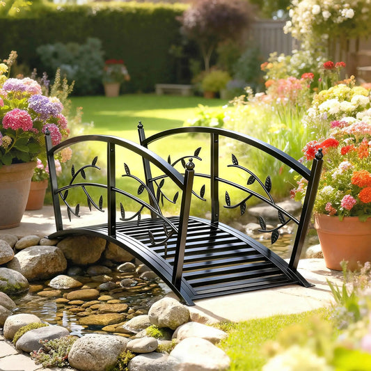 4 FT Metal Garden Bridge, Safety Railings, Outdoor Pond, Arch Footbridge Garden Decor Black at Gallery Canada