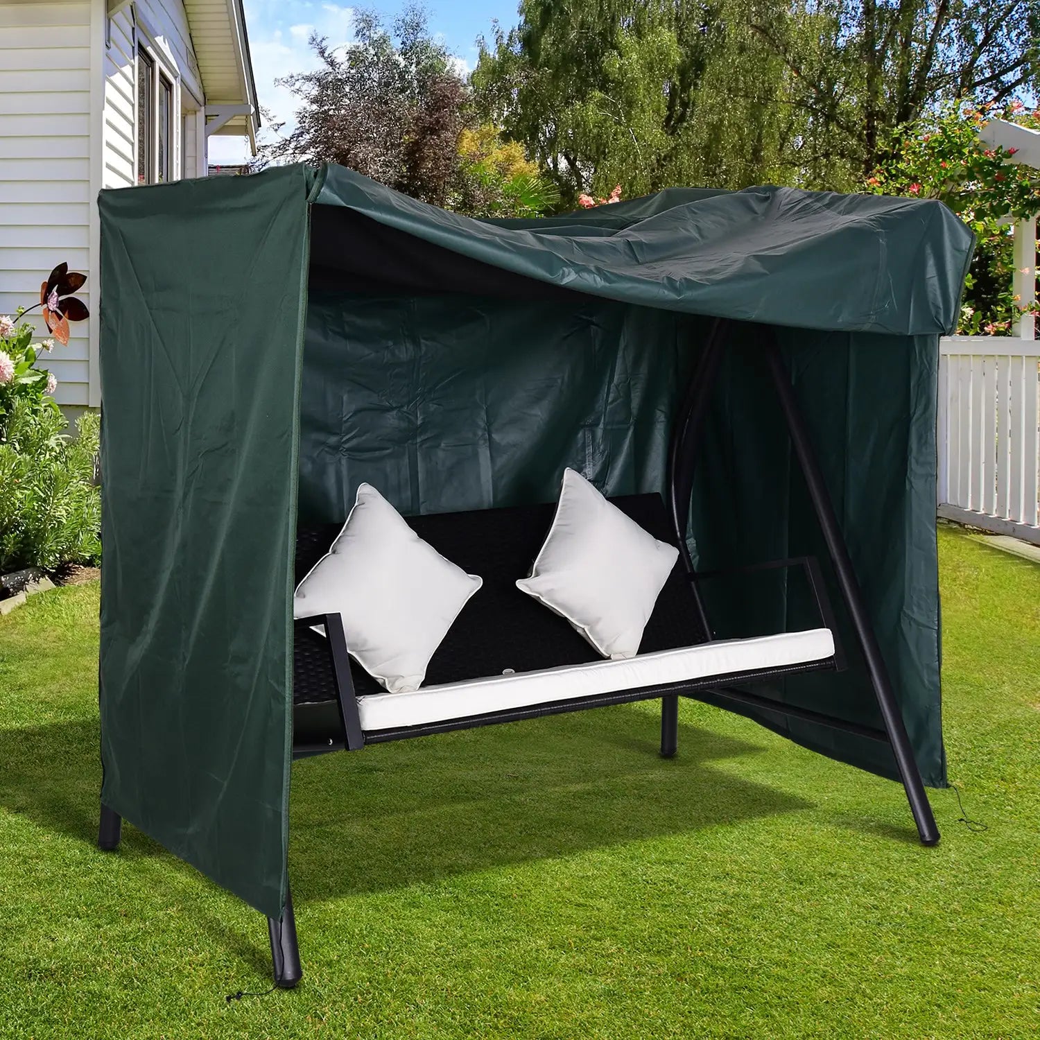 Outdoor Swing Cover, Large 3-Seat, UV Resistant, Green Patio Furniture Covers at Gallery Canada