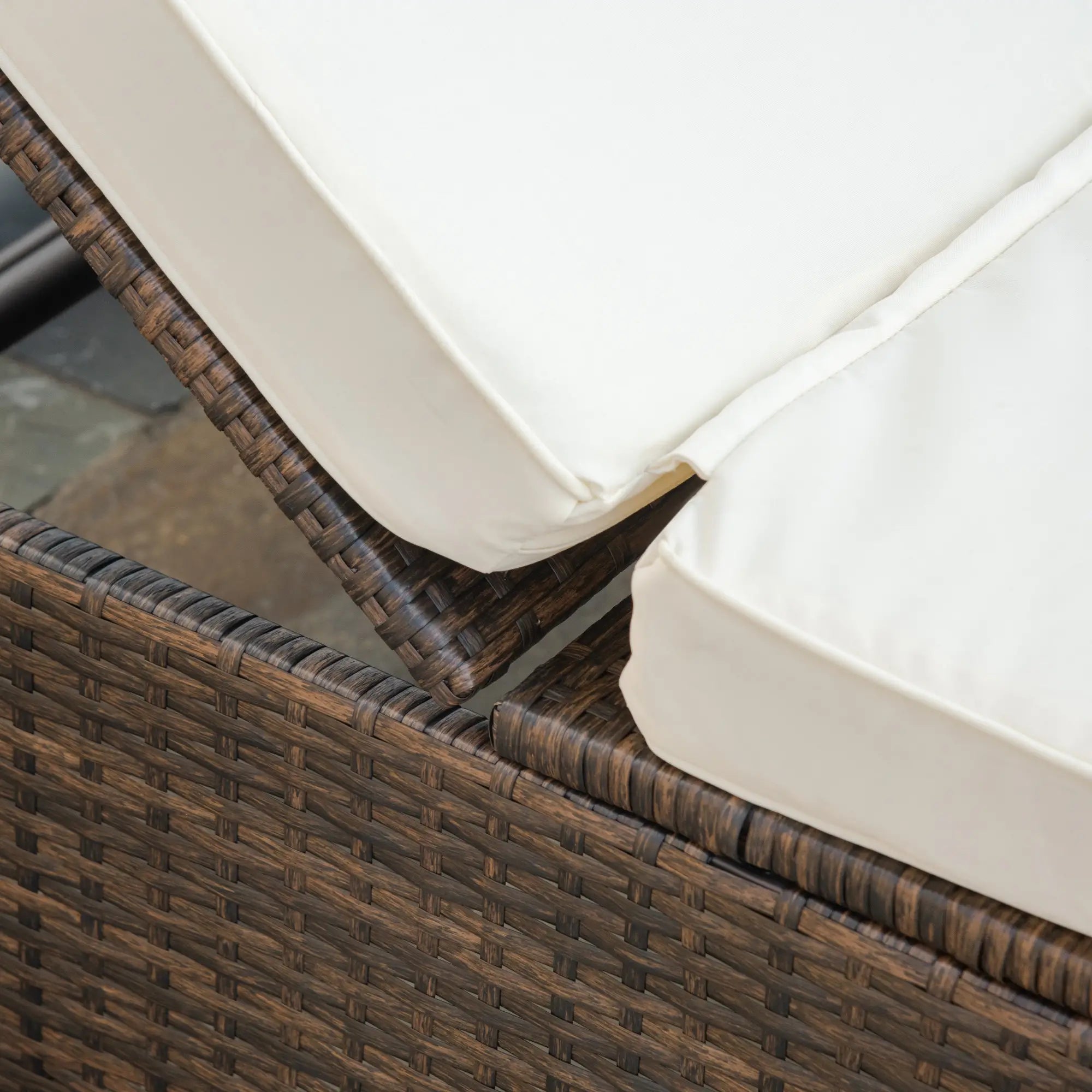 9-Piece Wicker Patio Furniture Set, with Cushion, Cream White Patio Furniture Sets at Gallery Canada