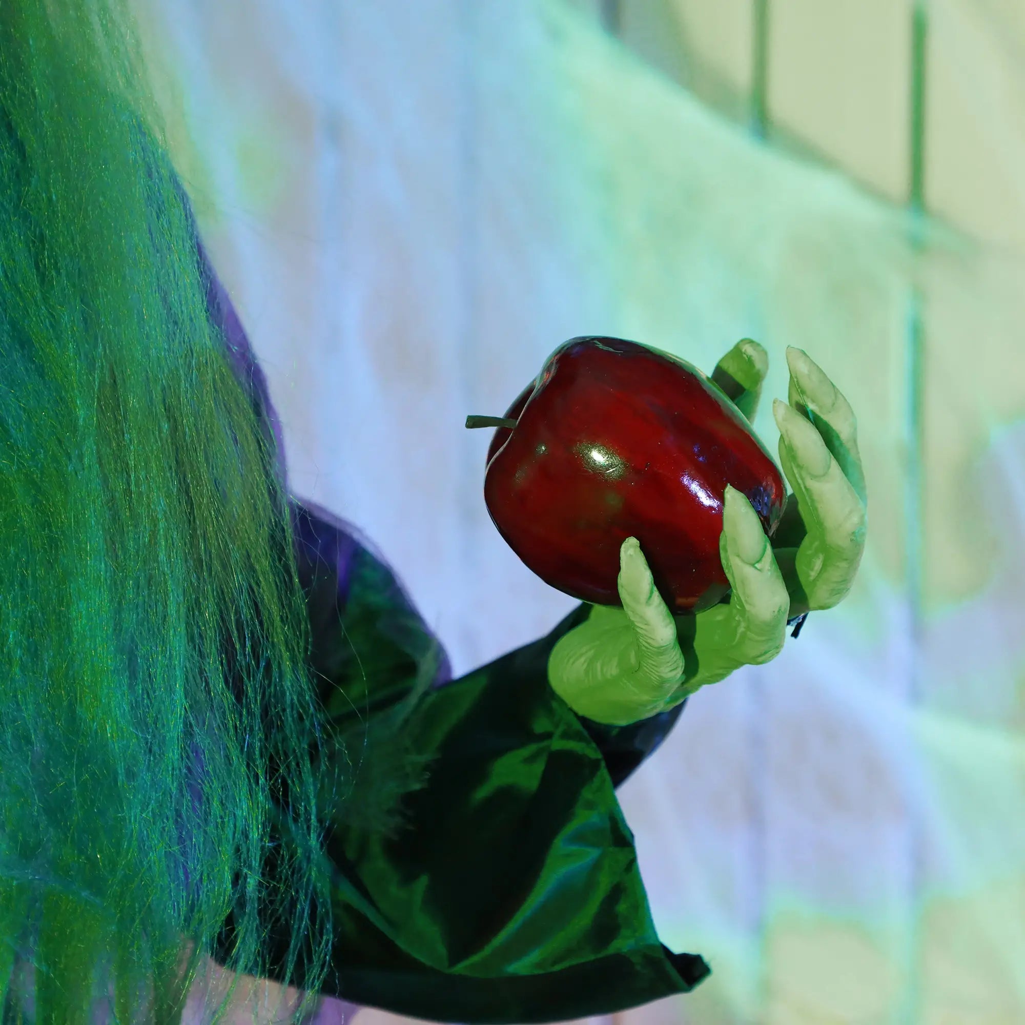 5.9' Life Size Animatronic Old Witch, Sound, Motion Activated, Light Up Eyes Halloween Decorations at Gallery Canada