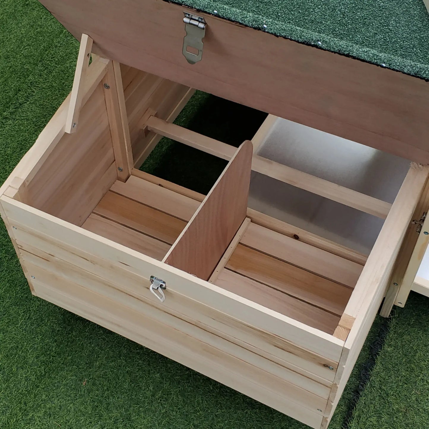 77 Chicken Coop Hen House Rabbit Hutch, Outdoor Poultry Cage with Nesting Box Chicken Coops at Gallery Canada