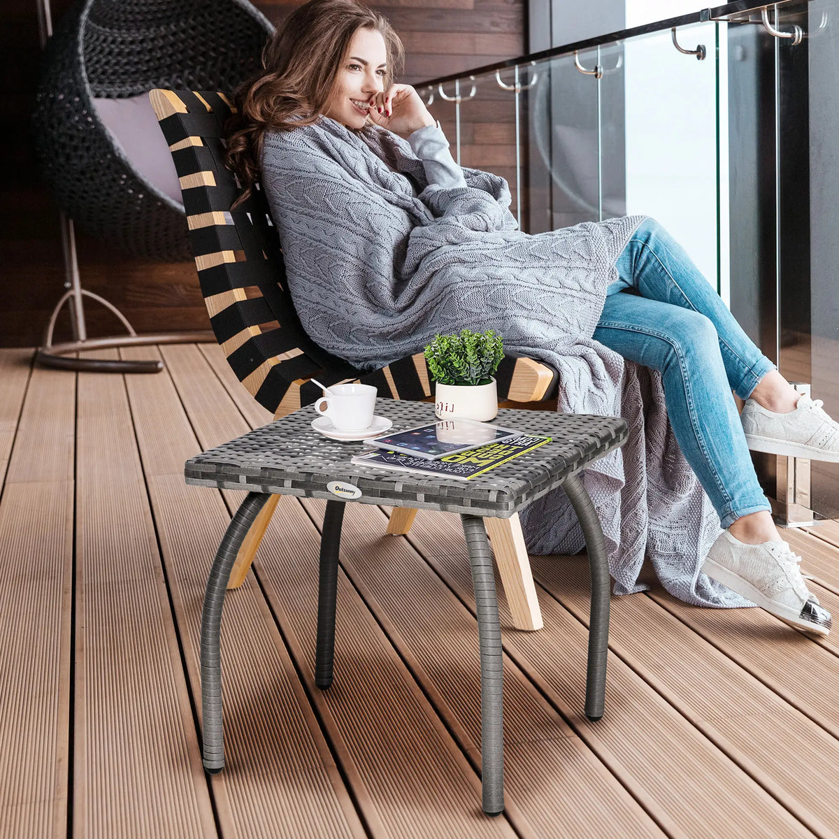 18" Rattan Coffee Table Outdoor Side Table, Grey Patio Side Tables at Gallery Canada