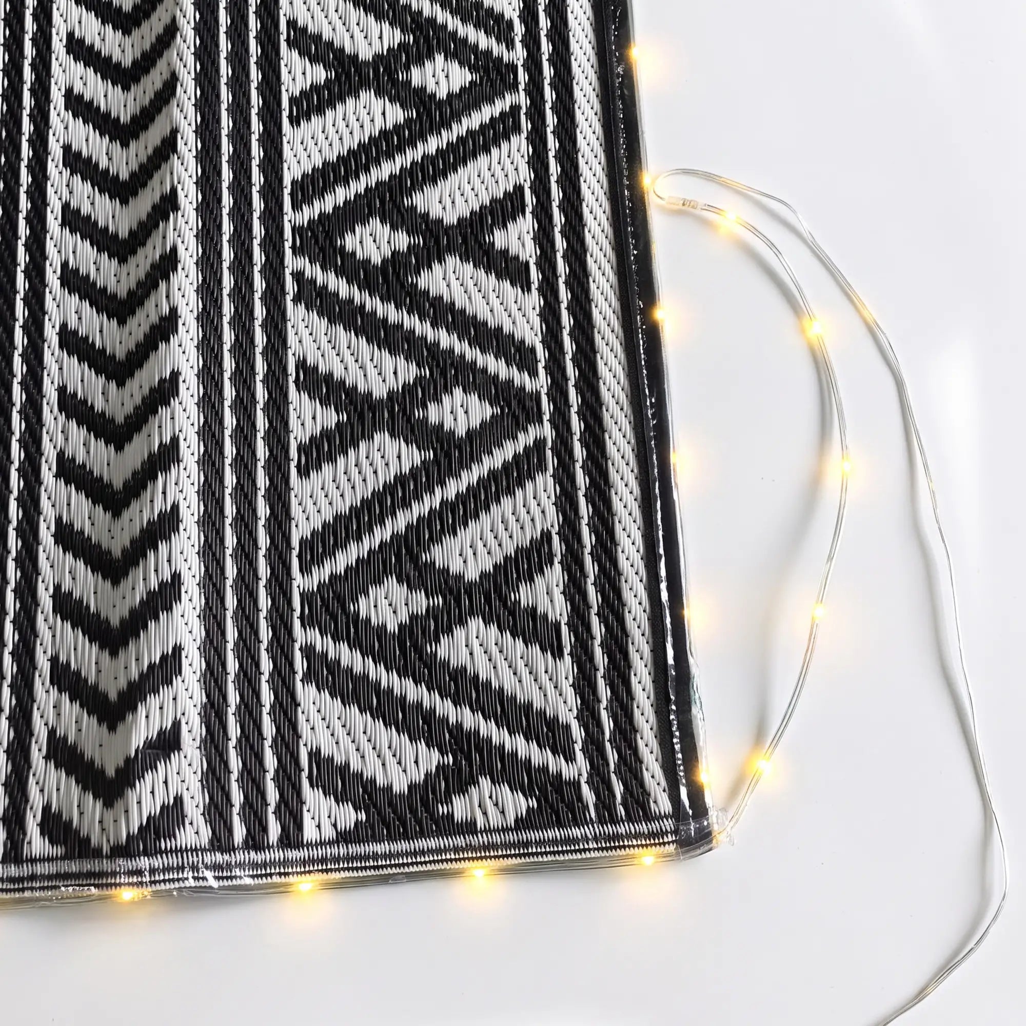 Reversible Outdoor Rug With USB Lights, 12' x 9', Carry Bag For Camping Outdoor Reversible Rugs at Gallery Canada