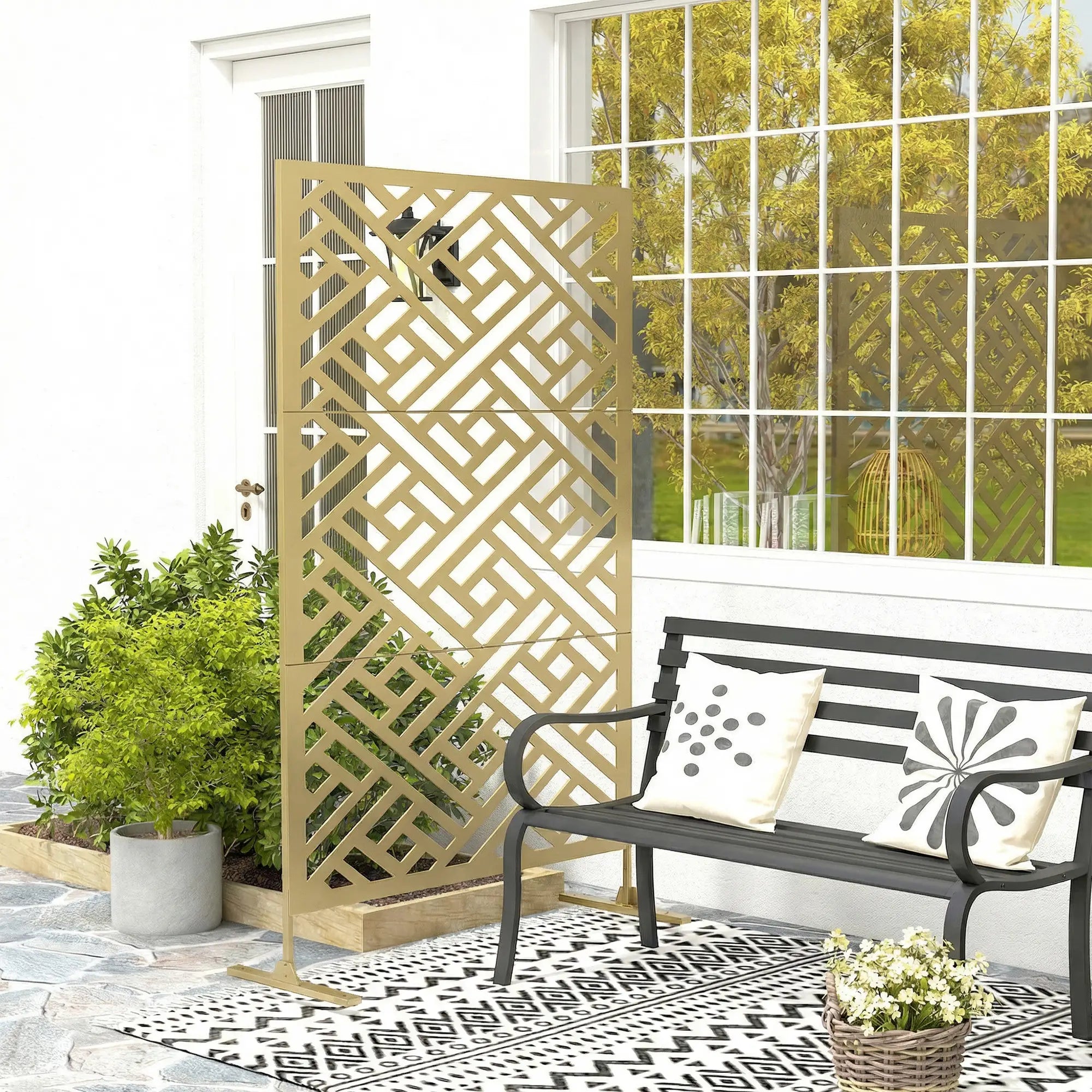 Metal Outdoor Privacy Screen, Freestanding Divider, 79