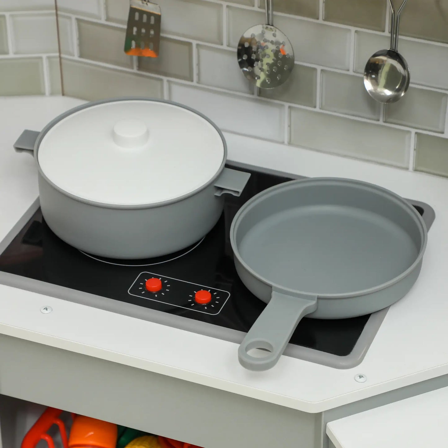 Corner Play Kitchen, Pretend Play Set with Lights, Sounds, Stove Play Kitchen at Gallery Canada