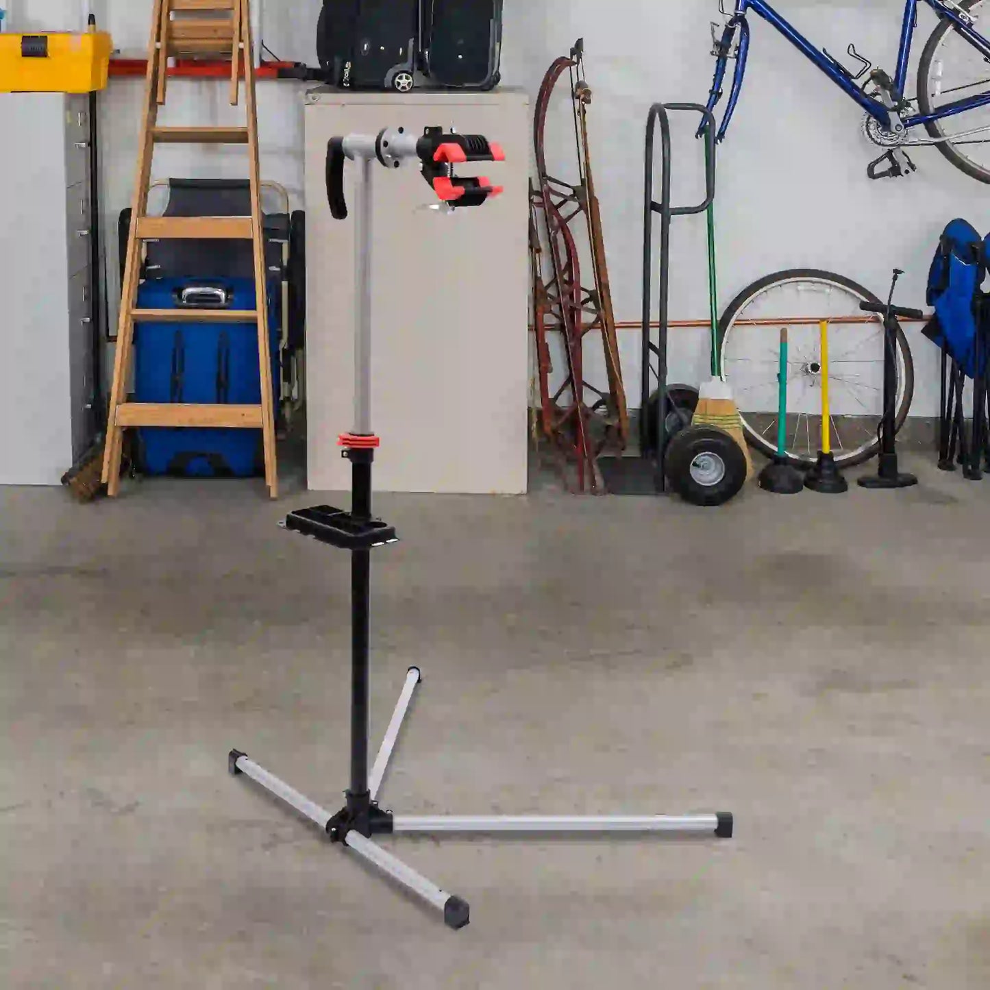 47" To 75" Adjustable Bike Repair Stand, Tool Tray, Bicycle Rack Bike Repair Stands at Gallery Canada