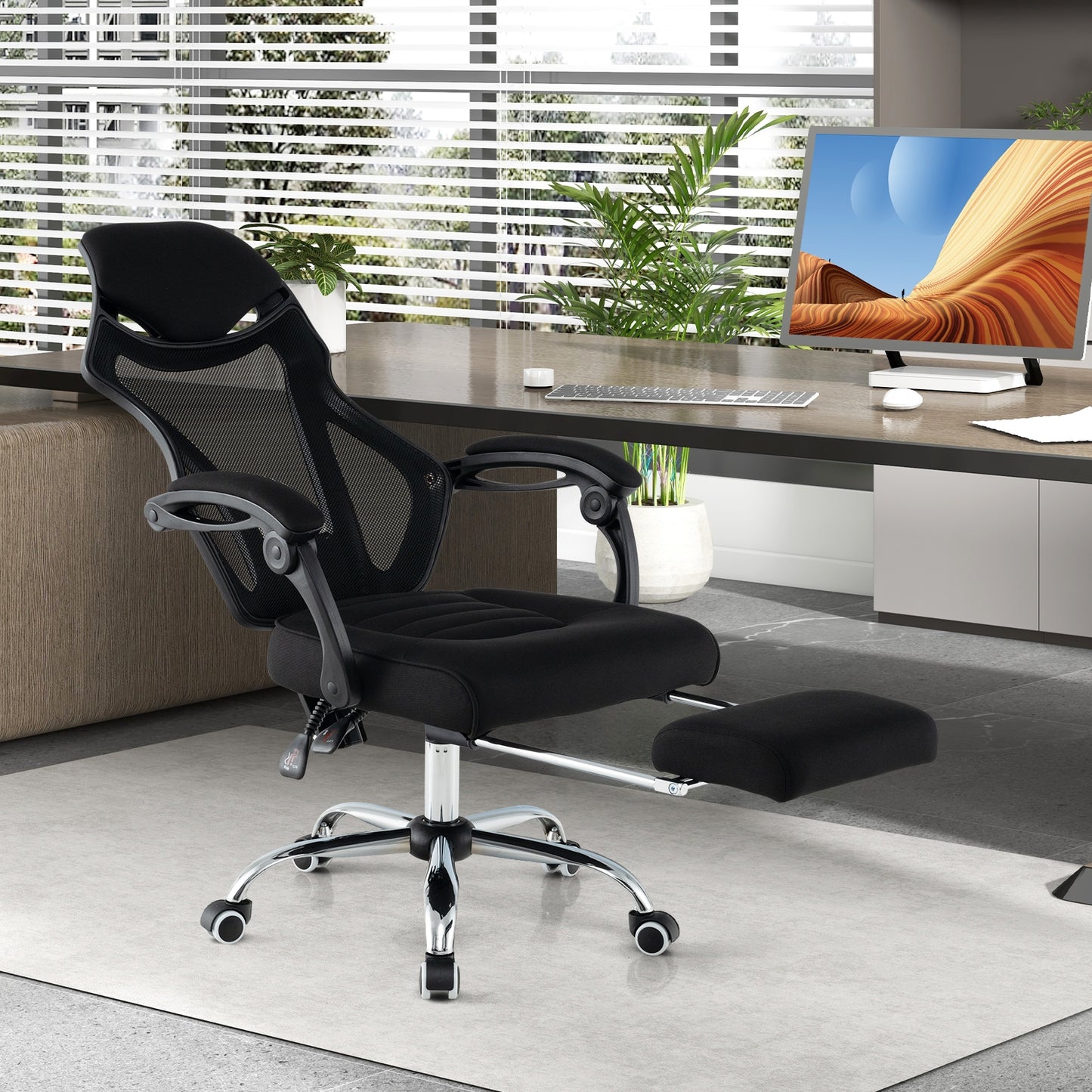 Ergonomic Mesh Office Chair, With Footrest And Tilting Backrest, Black Ergonomic Chairs at Gallery Canada