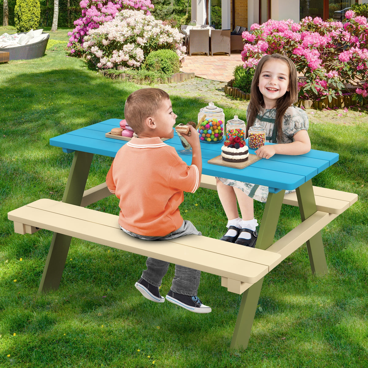 Kids Wooden Picnic Table Set With Built-In Benches Kids Table & Chair Sets at Gallery Canada