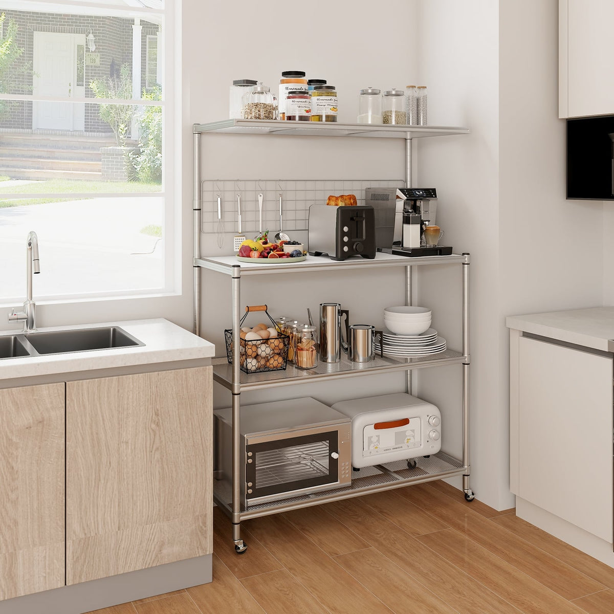 4-Tier Bakers Rack On Wheels, Adjustable Shelves, Silver Baker's Racks at Gallery Canada