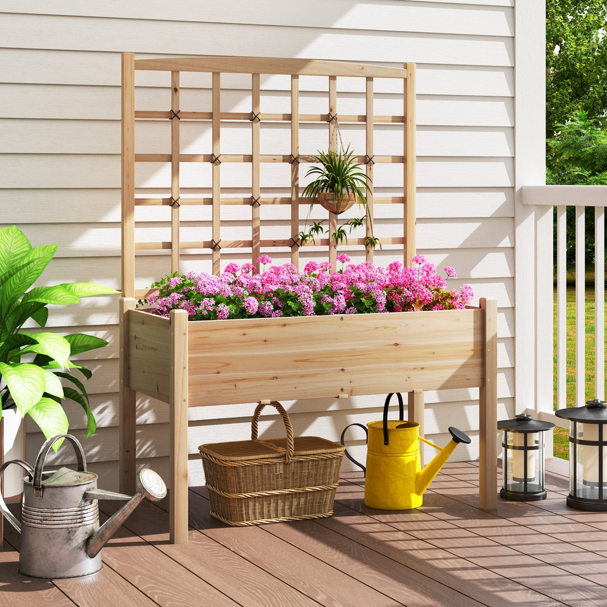 Raised Garden Bed With Lattice Trellis, Drainage Holes, Natural Raised Garden Beds at Gallery Canada