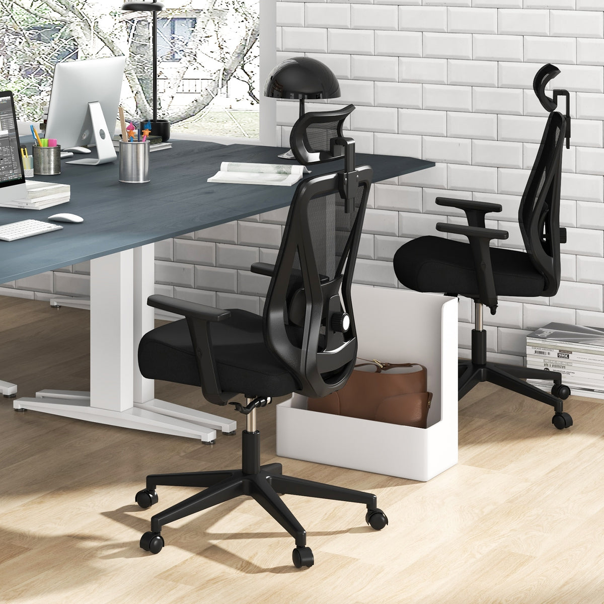 Mesh Ergonomic Office Chair, Adjustable Swivel Task Chair, Black Mesh Chairs at Gallery Canada