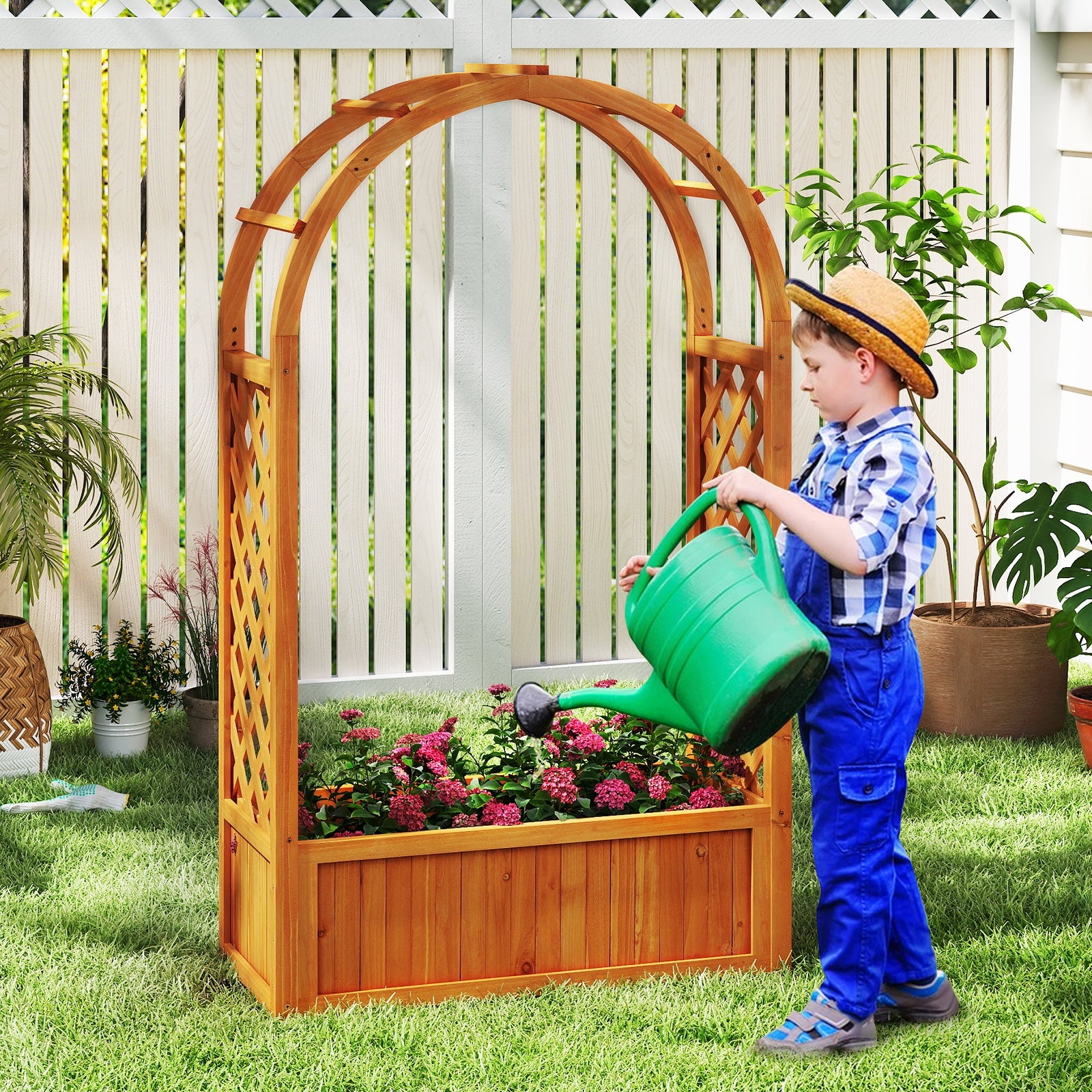 Wooden Raised Garden Bed With Lattice Trellis, Brown Raised Garden Beds at Gallery Canada