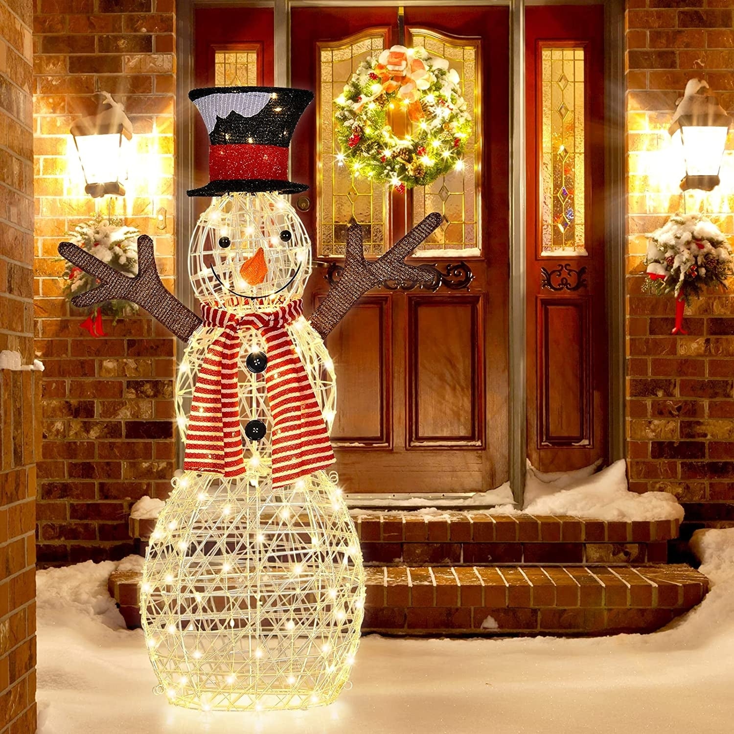 Christmas Lighted Snowman Decorations, Pre-Lit 80 Lights, Golden Christmas Decor & Accessories at Gallery Canada