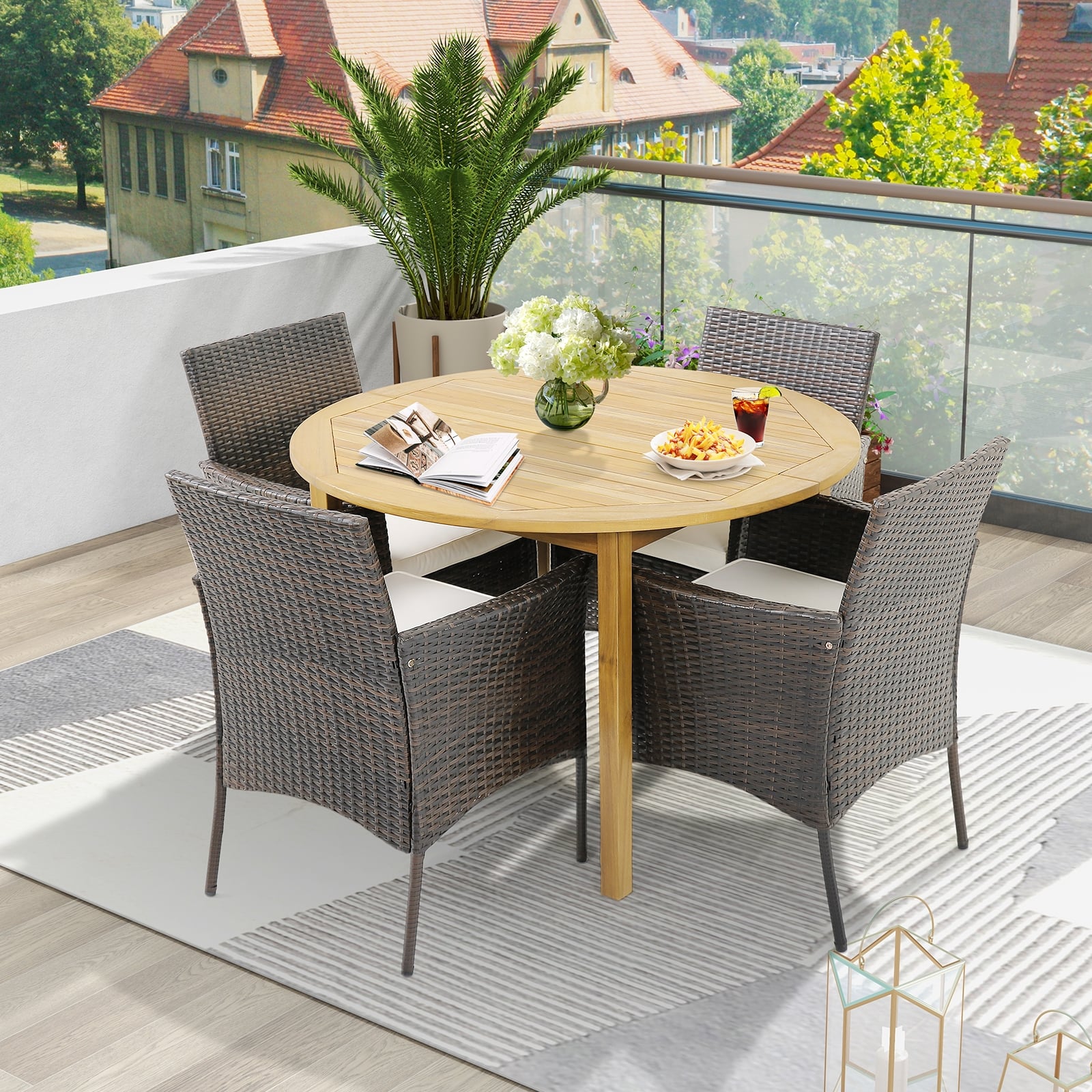 Patio PE Wicker Dining Chairs, Set of 4, Brown Patio Dining Chairs at Gallery Canada