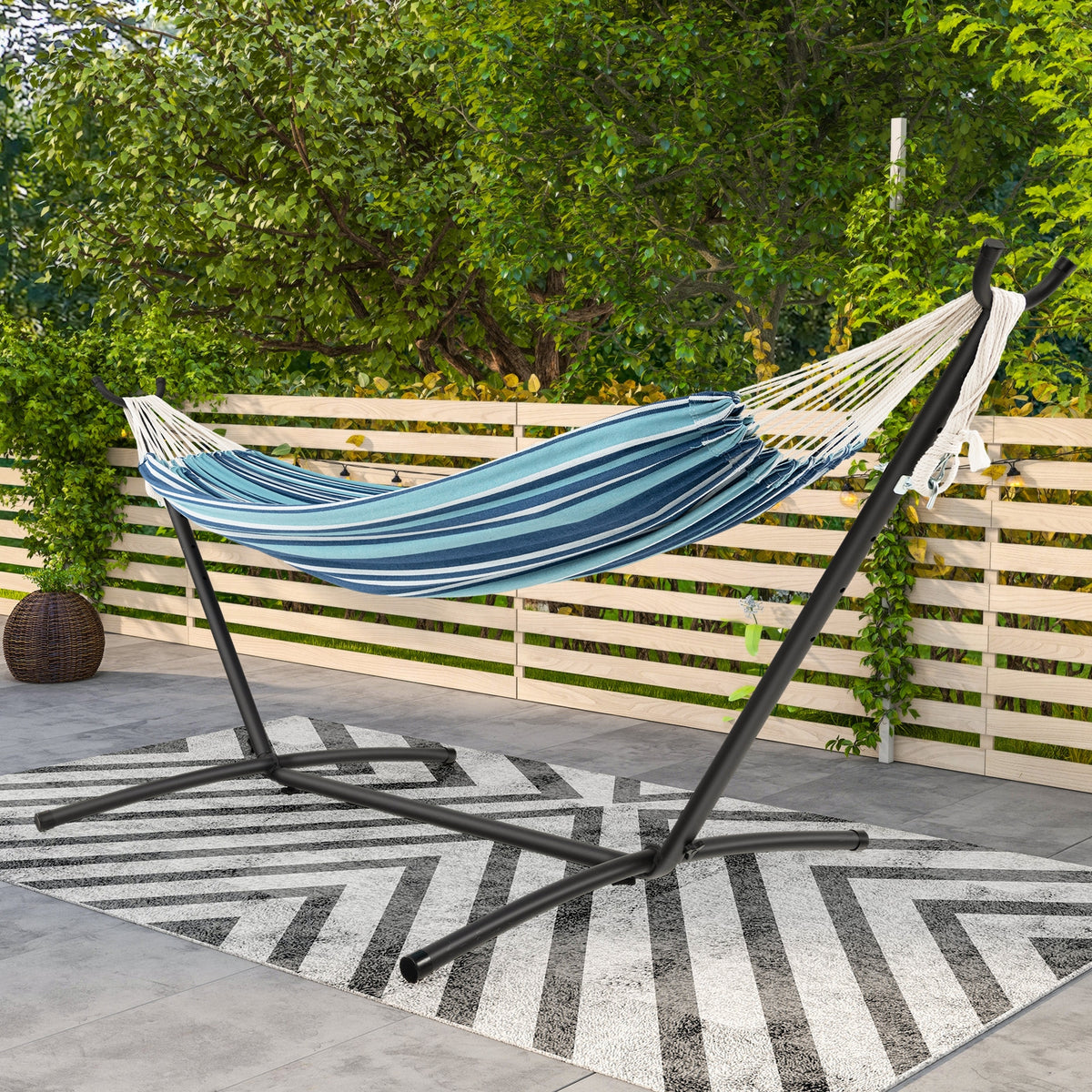Portable 2-Person Hammock Set With Stand, Carrying Cases, Blue Hammocks at Gallery Canada