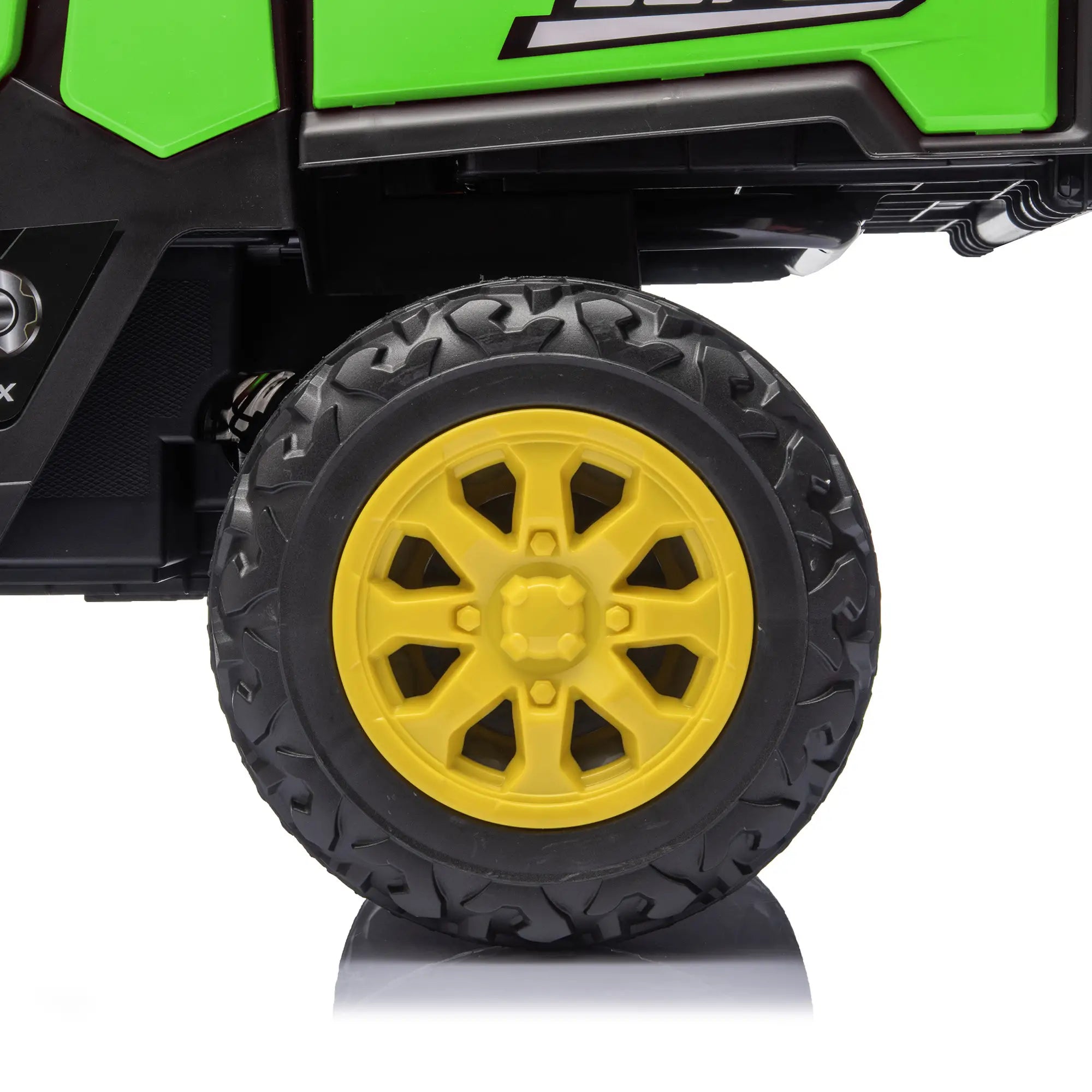 12V Kids Ride On Electric Tractor, Remote Control, Dual Motors, Green Electric Toy Cars at Gallery Canada