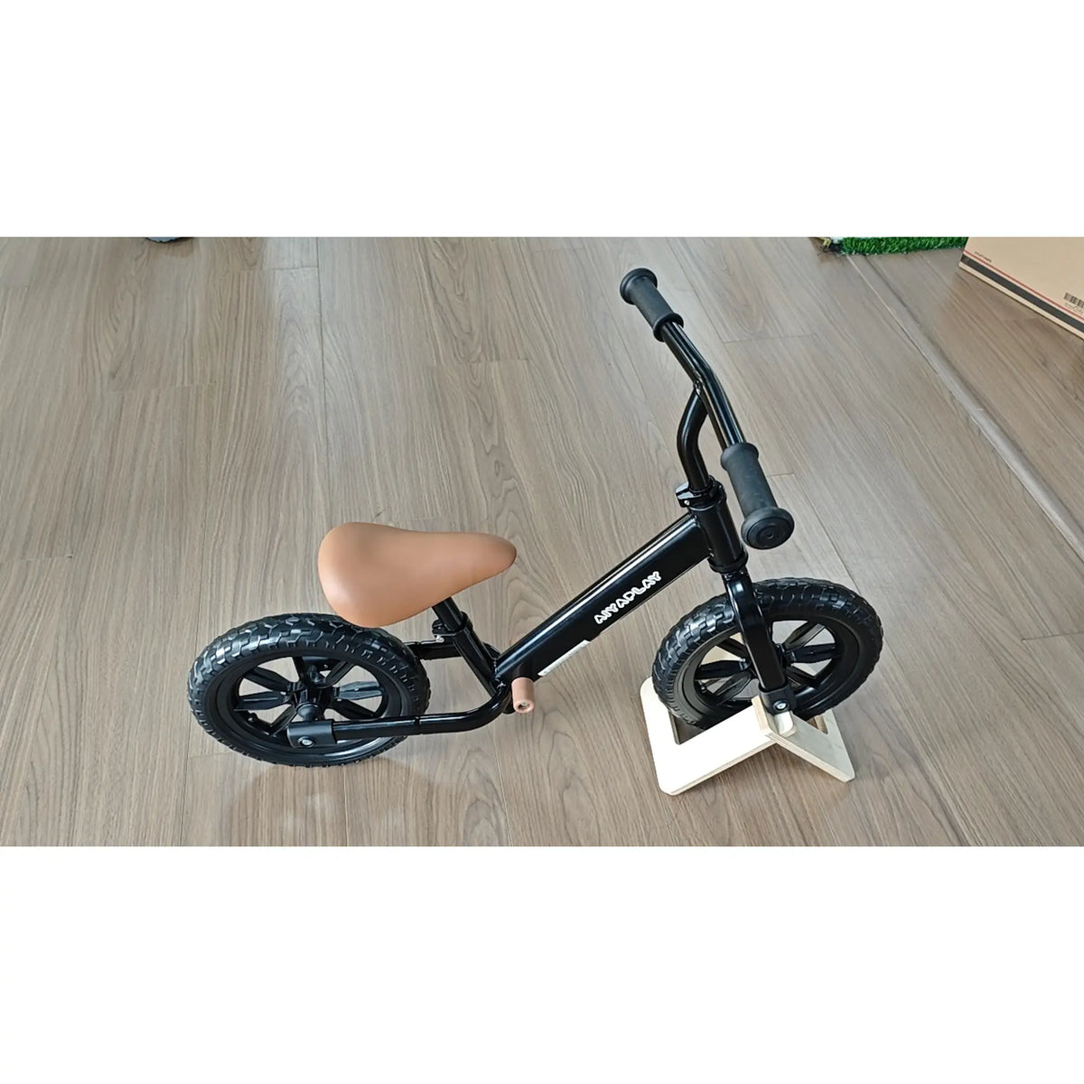 Balance Bike, Adjustable Seat and Handlebar, 2-5 Years Old, Black Riding & Rocking Toys at Gallery Canada