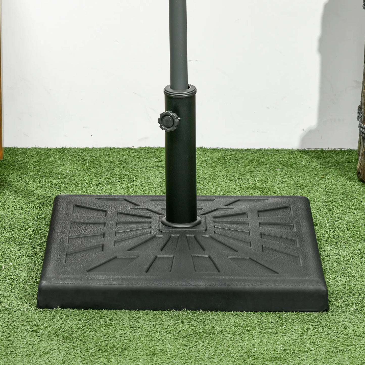 42 lb Heavy Duty Patio Umbrella Stand, 20" Resin Base, Black Umbrella Bases at Gallery Canada