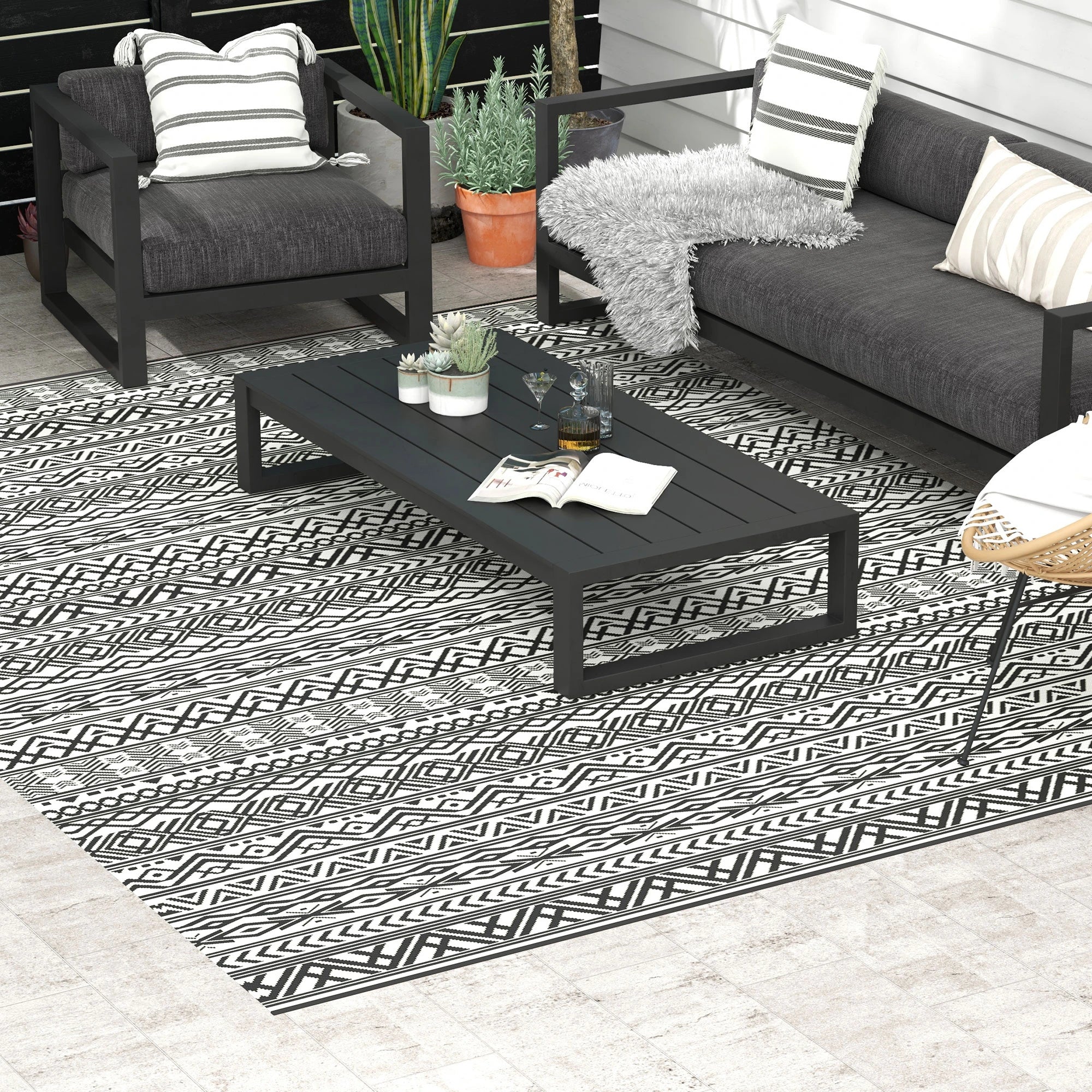 Reversible Outdoor Rug, Waterproof, Plastic Straw, 9' x 12', Grey Cream White Outdoor Reversible Rugs at Gallery Canada